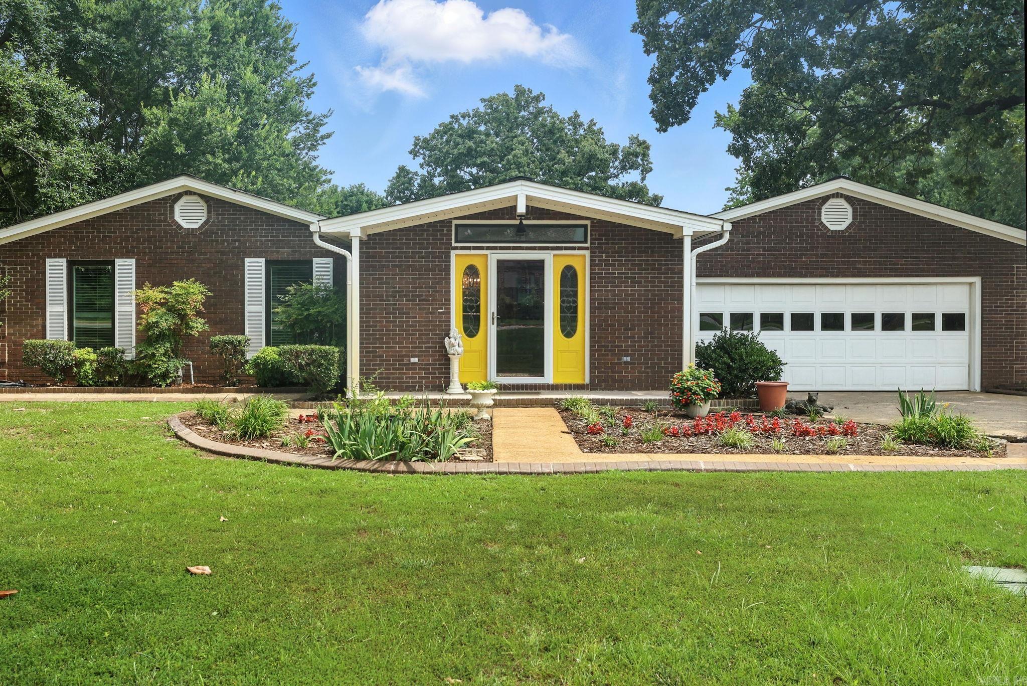 15808 Taylor  Little Rock, AR