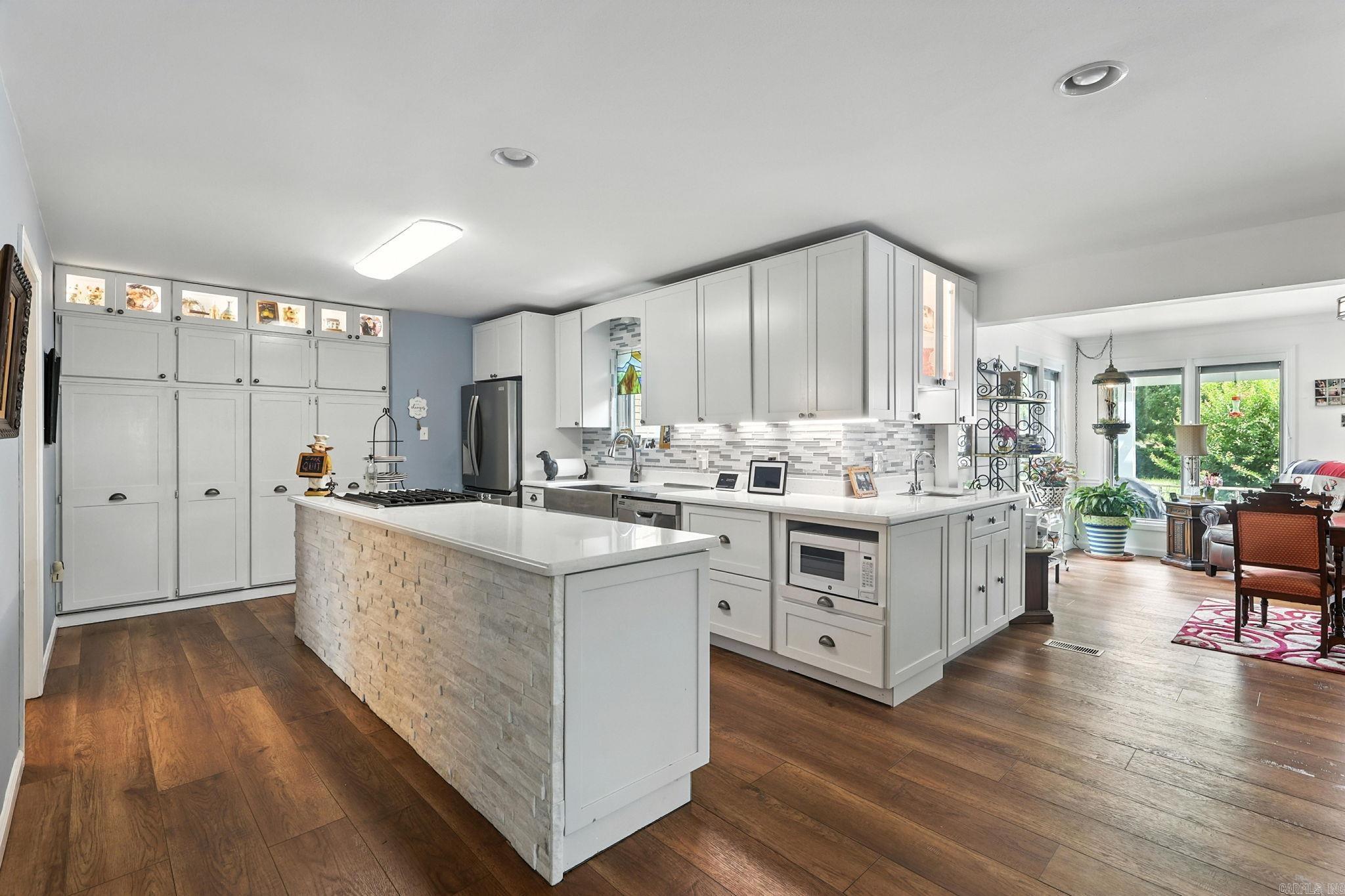 15808 Taylor  Little Rock, AR
