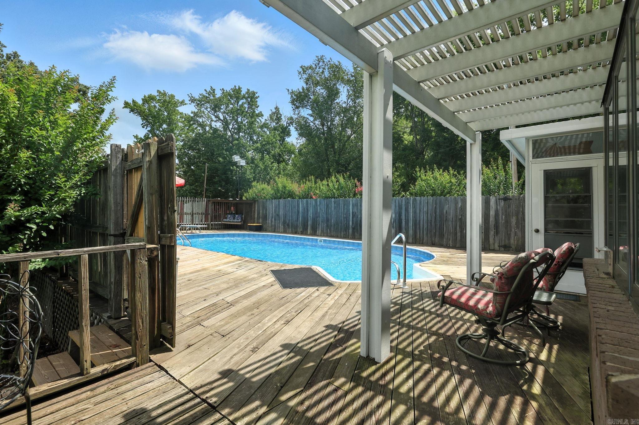 15808 Taylor  Little Rock, AR