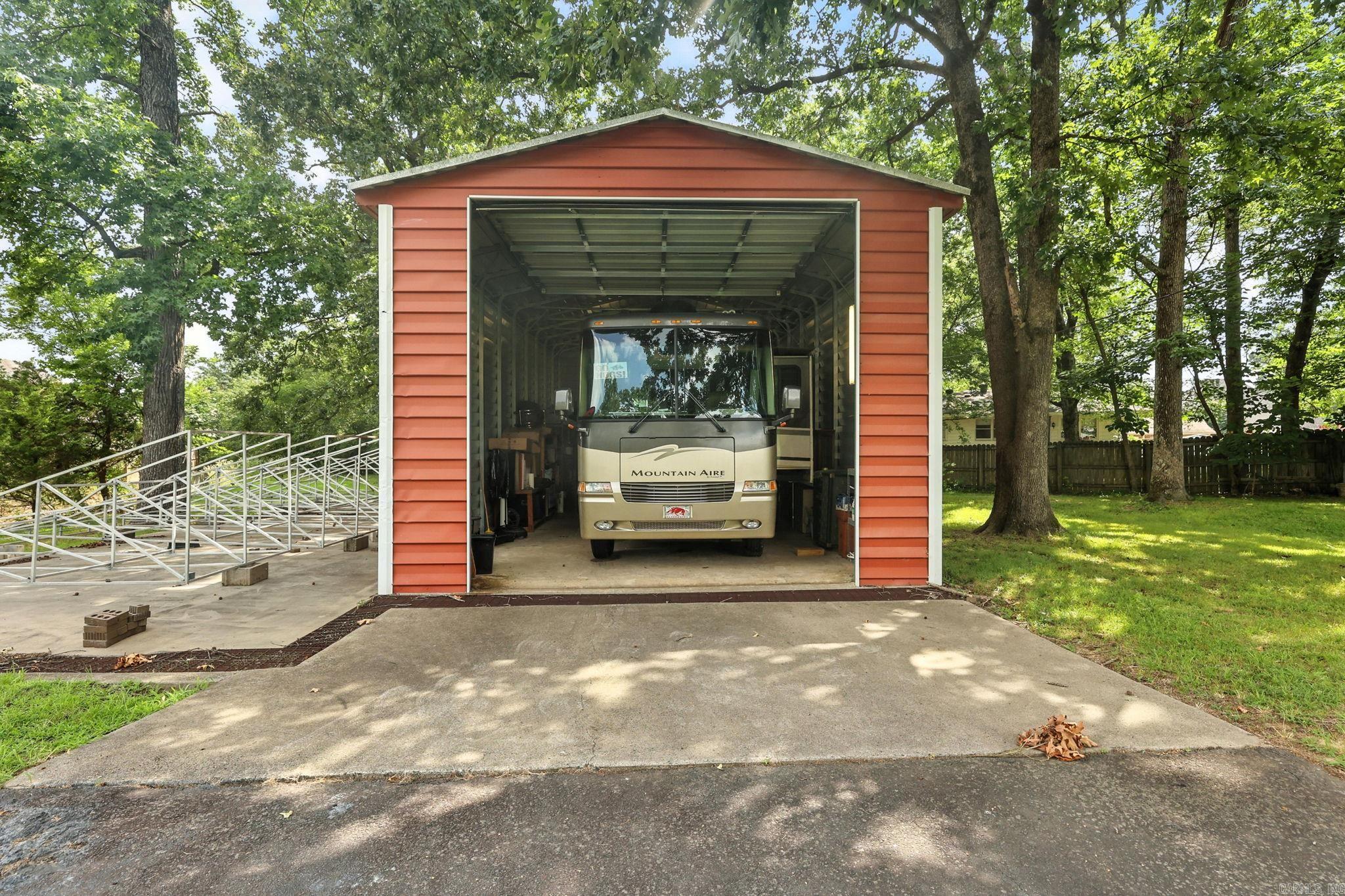 15808 Taylor  Little Rock, AR