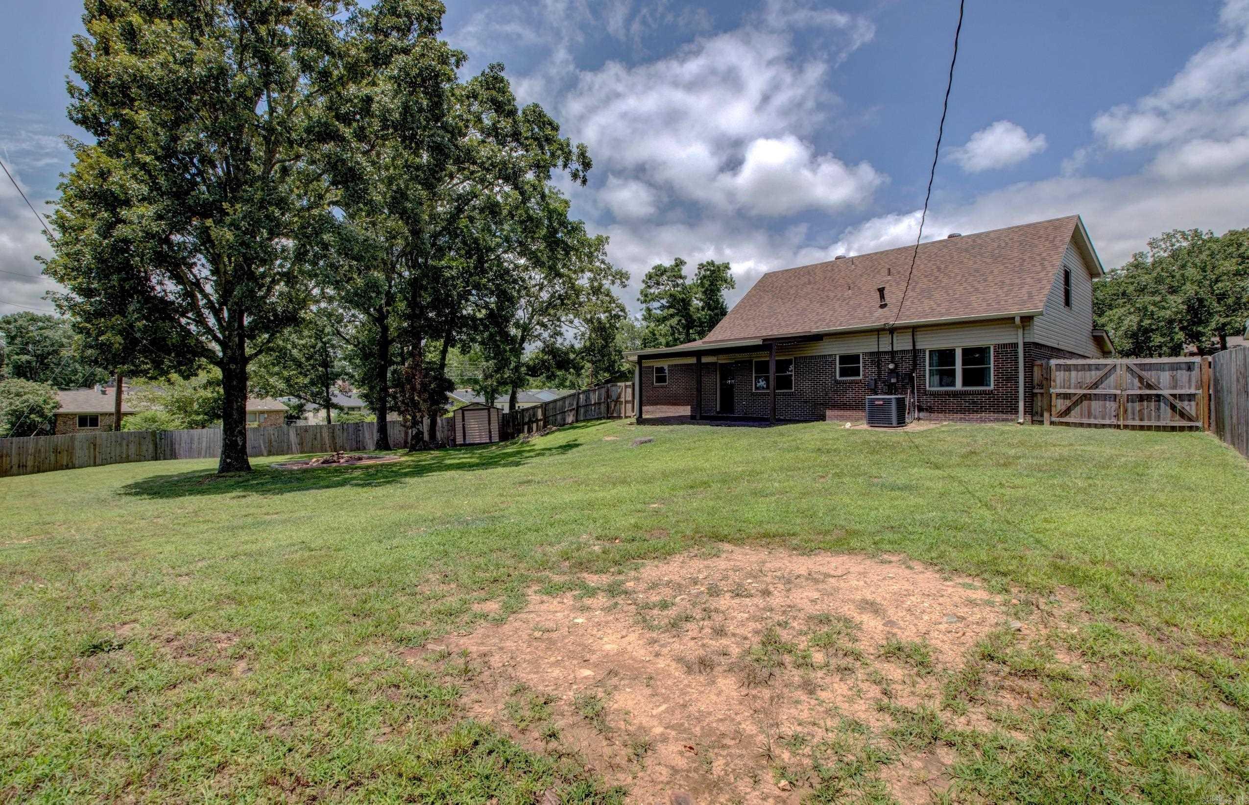 4 Flagstone Place  Sherwood, AR
