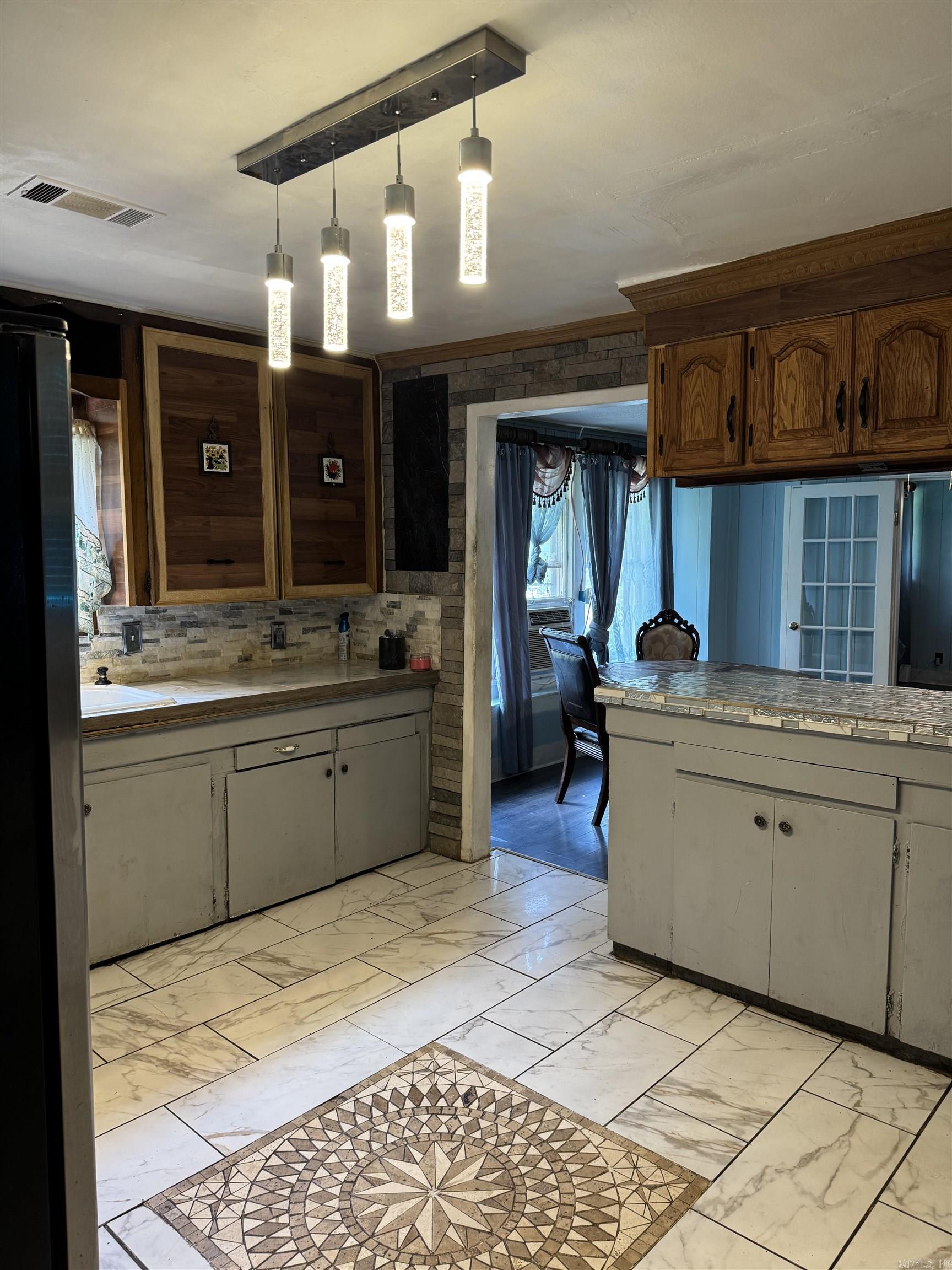 2925 S Chester  Little Rock, AR
