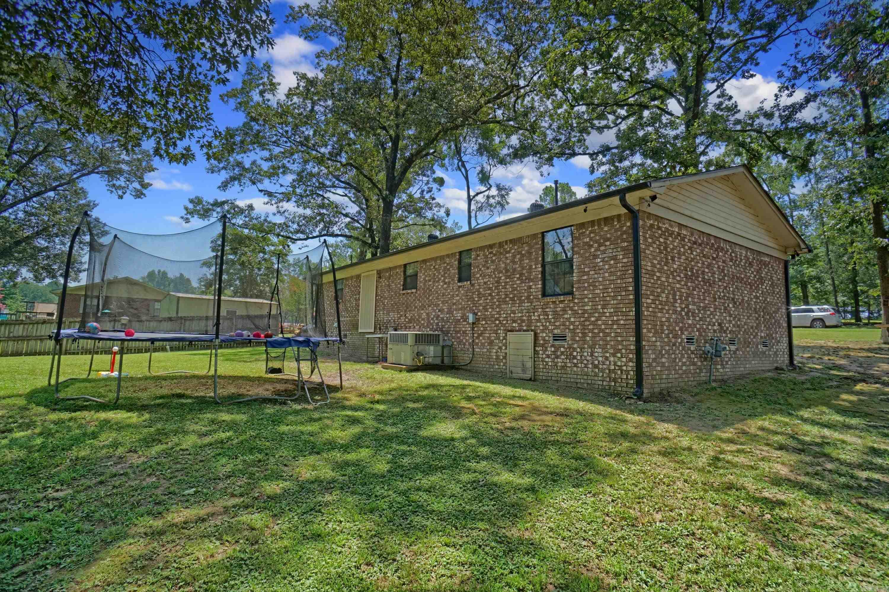 152 Holts  Russellville, AR