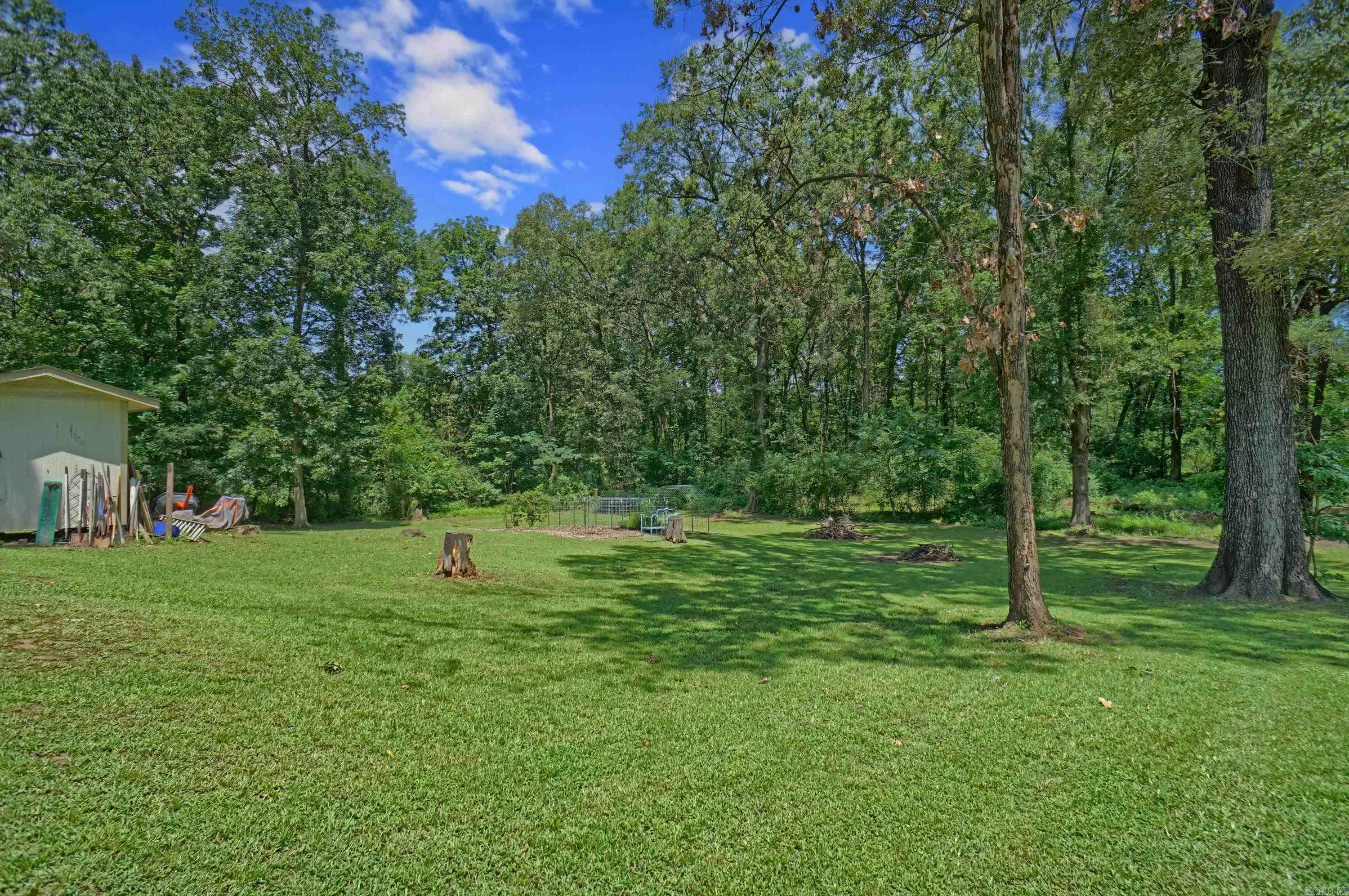152 Holts  Russellville, AR