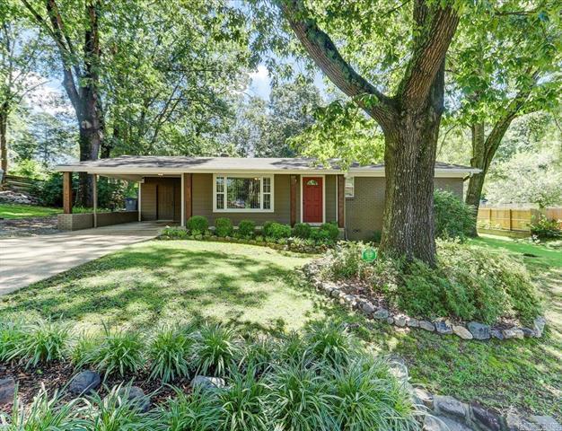 105  Dogwood  Hot Springs, AR