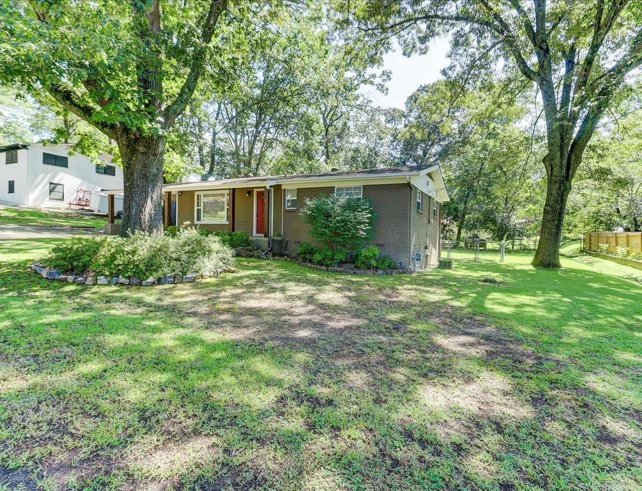 105 Dogwood  Hot Springs, AR