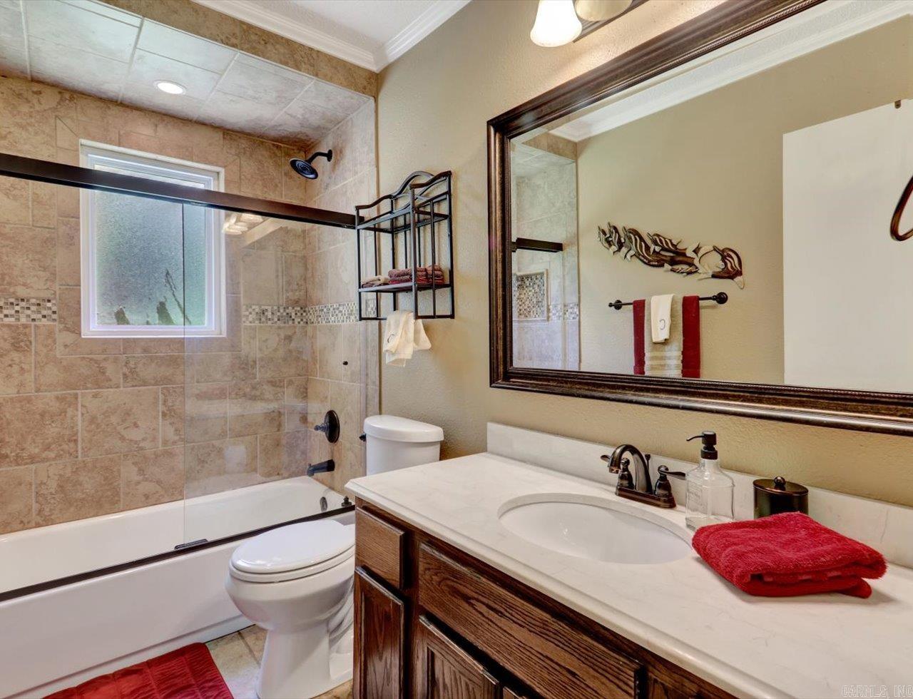 105 Dogwood  Hot Springs, AR