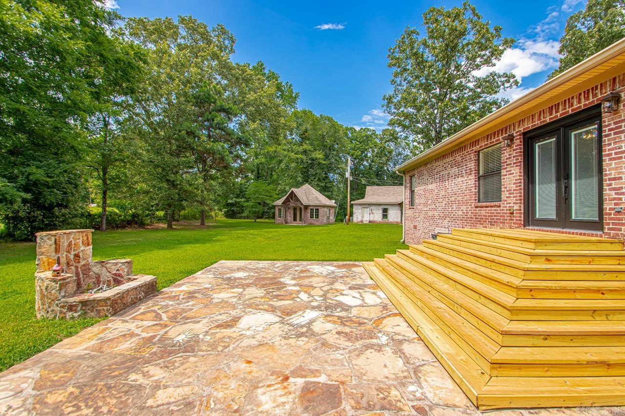 4051 Whitney Lane Benton, AR 72019