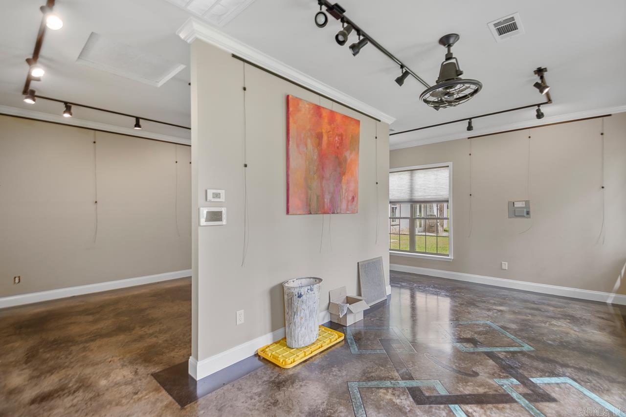 4051 Whitney Lane Benton, AR 72019