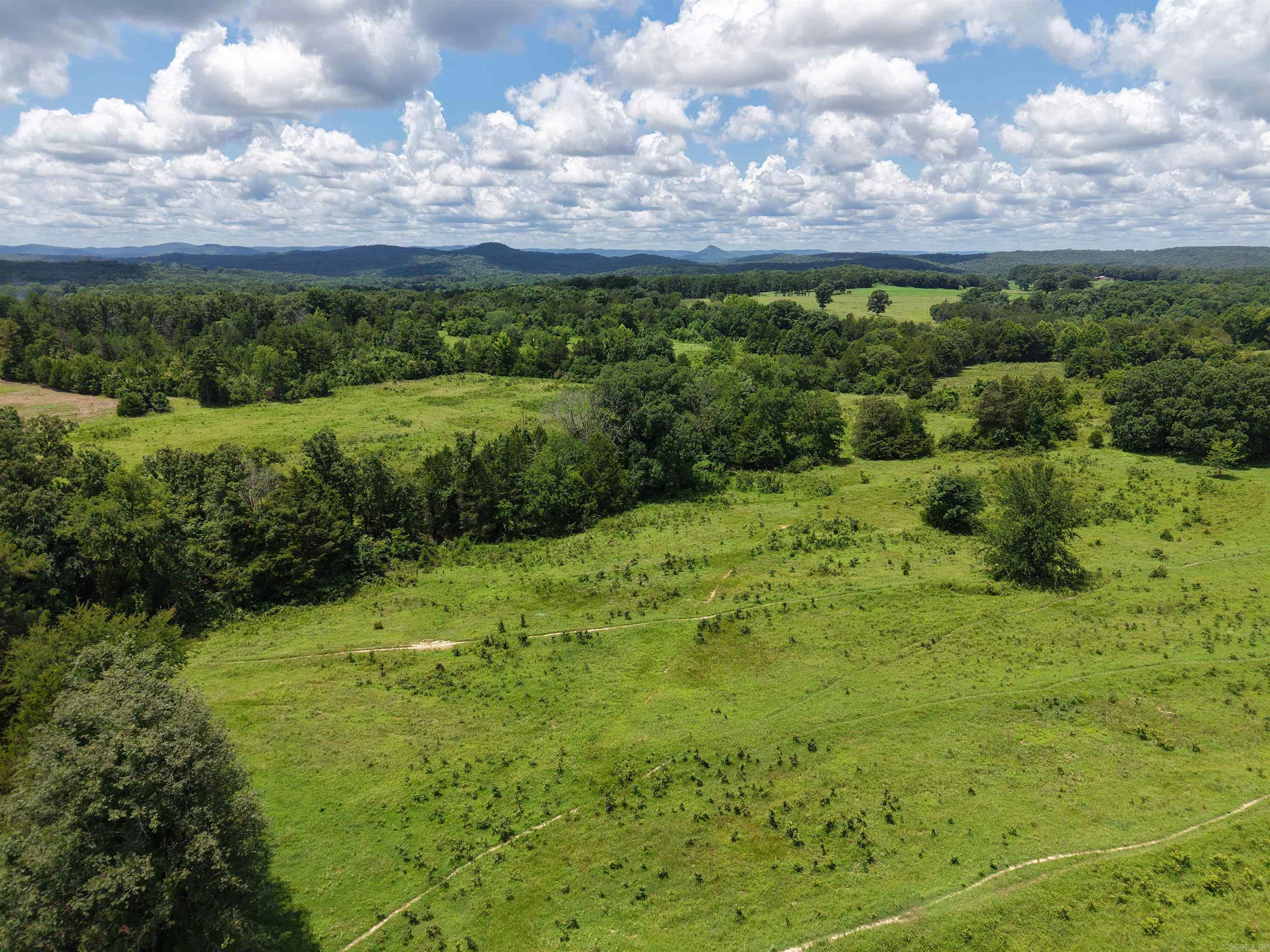 2430 Gorby Road  Calico Rock, AR