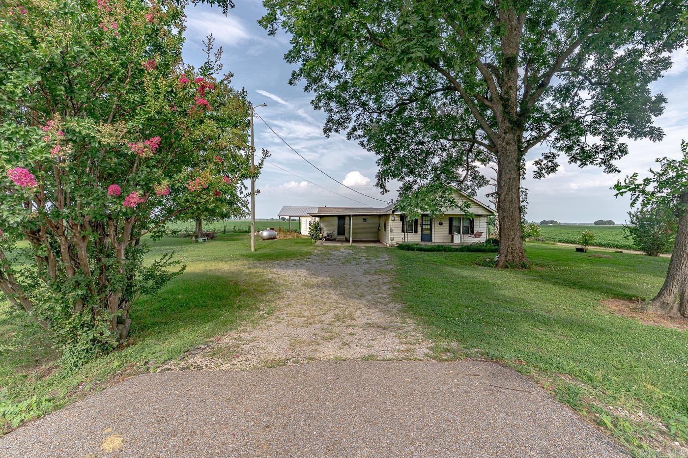 9866 Highway 135  Caraway, AR