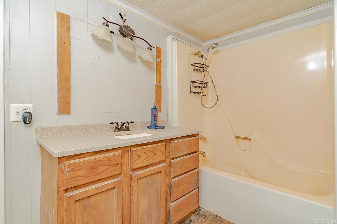 9866 Highway 135  Caraway, AR