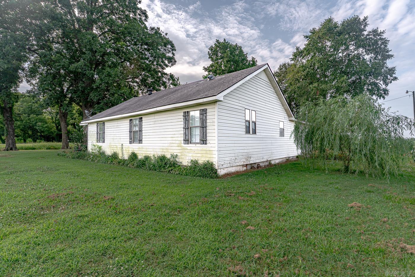 9866 Highway 135  Caraway, AR