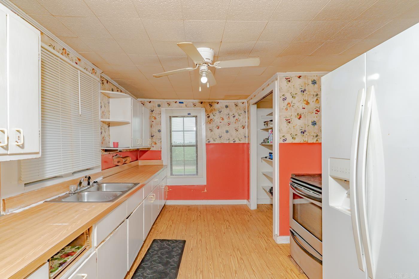 9866 Highway 135  Caraway, AR