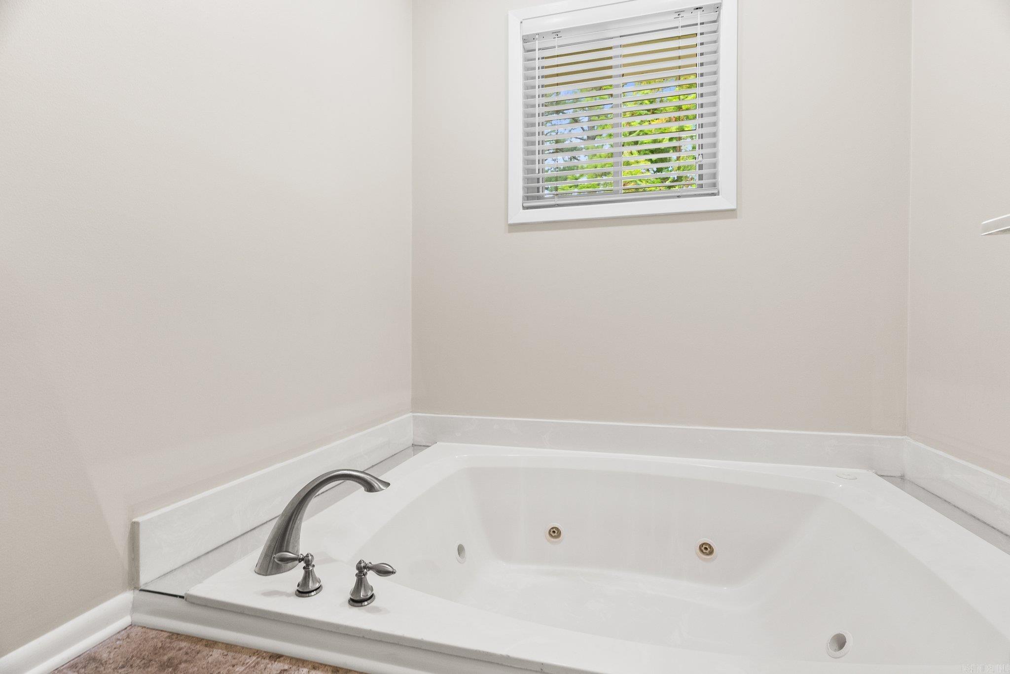 4208 Edgemere  North Little Rock, AR