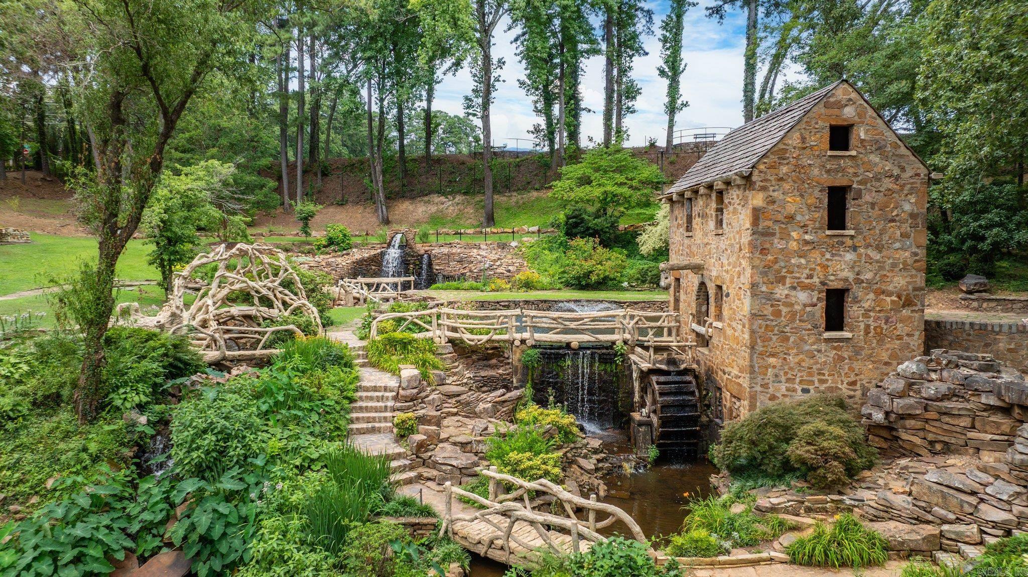 4208 Edgemere  North Little Rock, AR