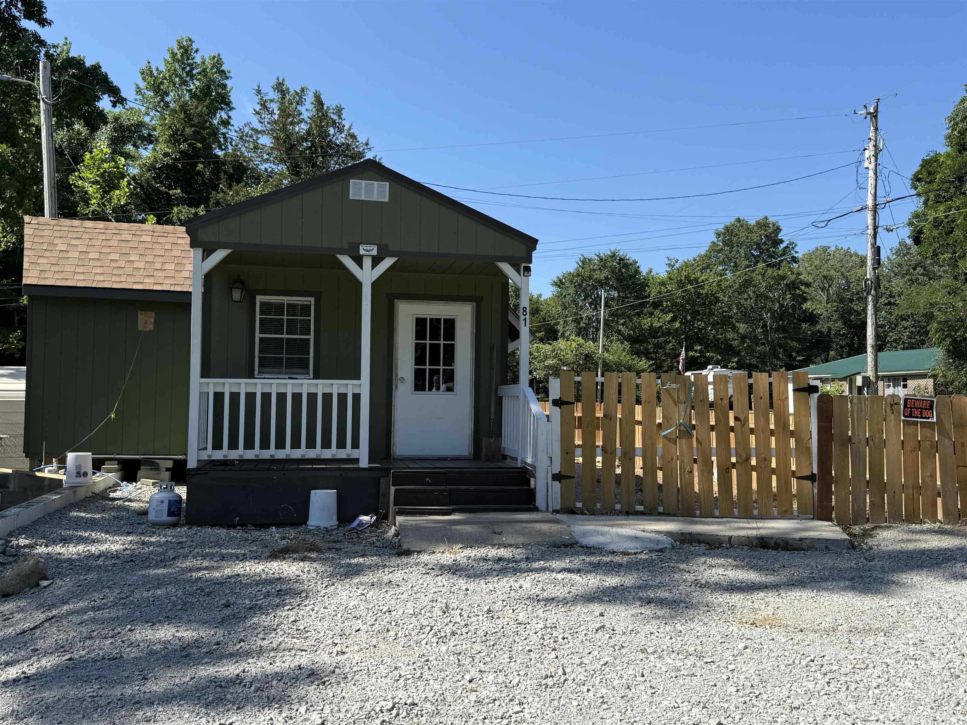 81 Lawrence 245  Powhatan, AR
