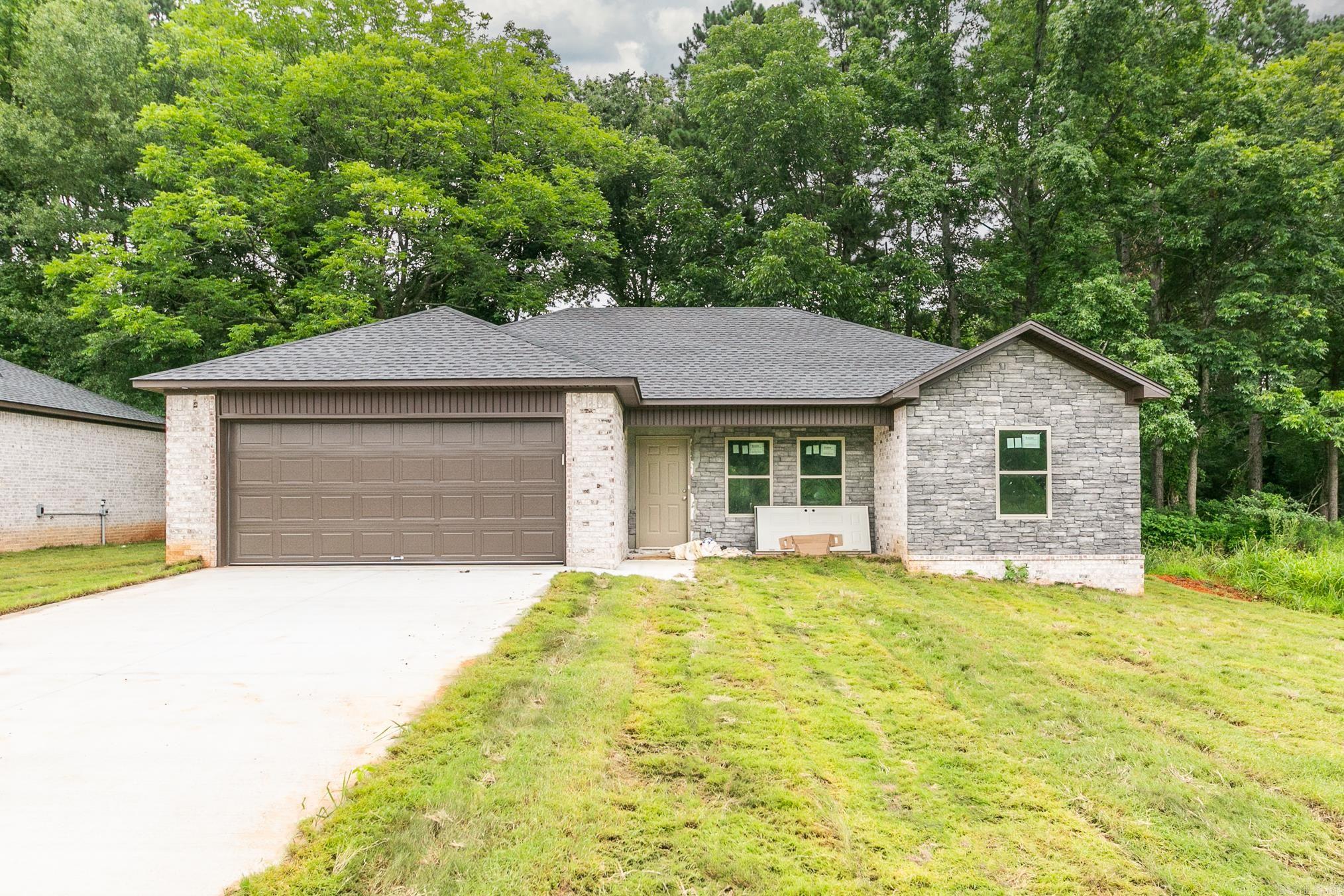 18 Bobby Eugene Drive