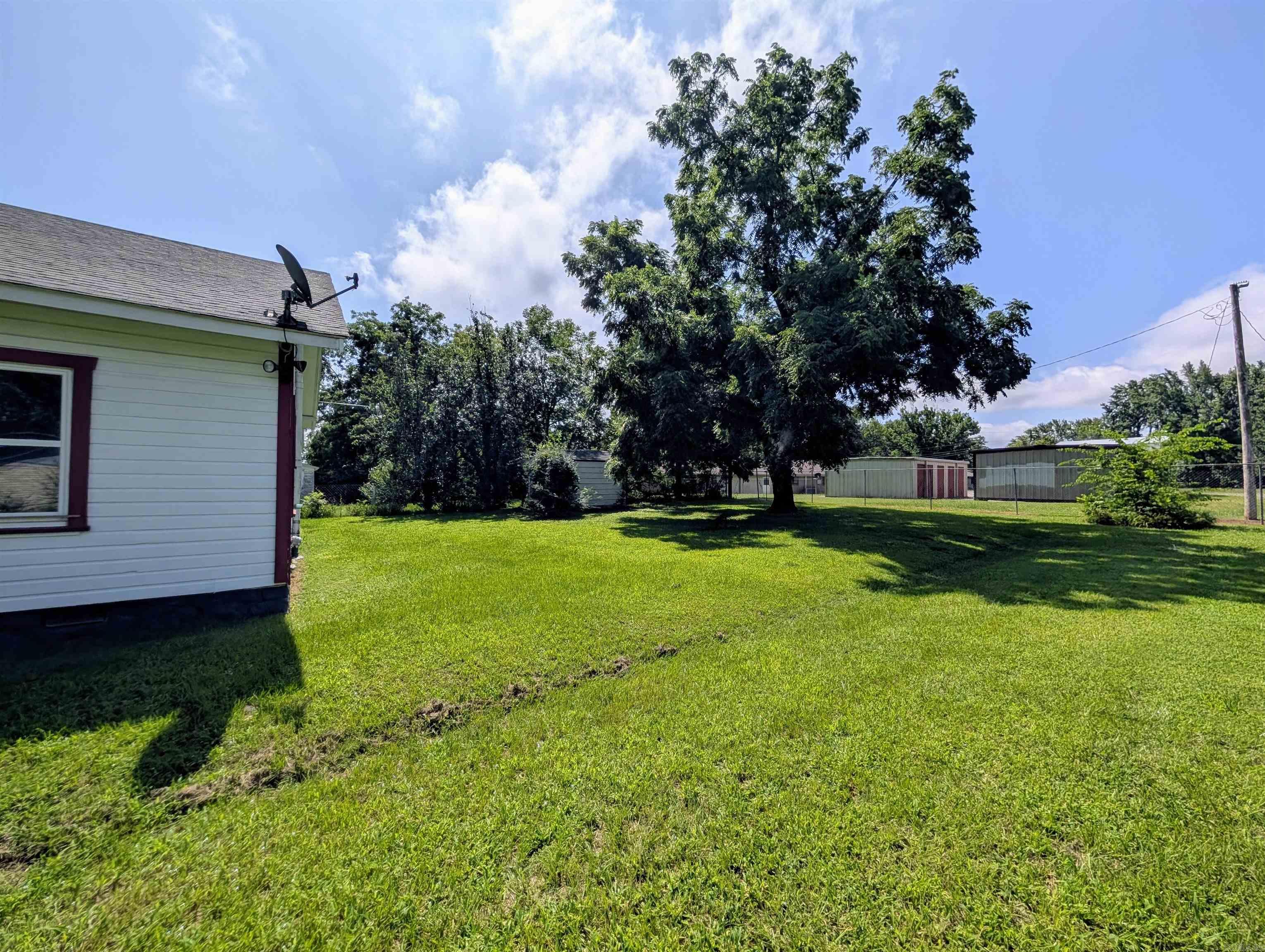 611 Hornbeck  Mena, AR
