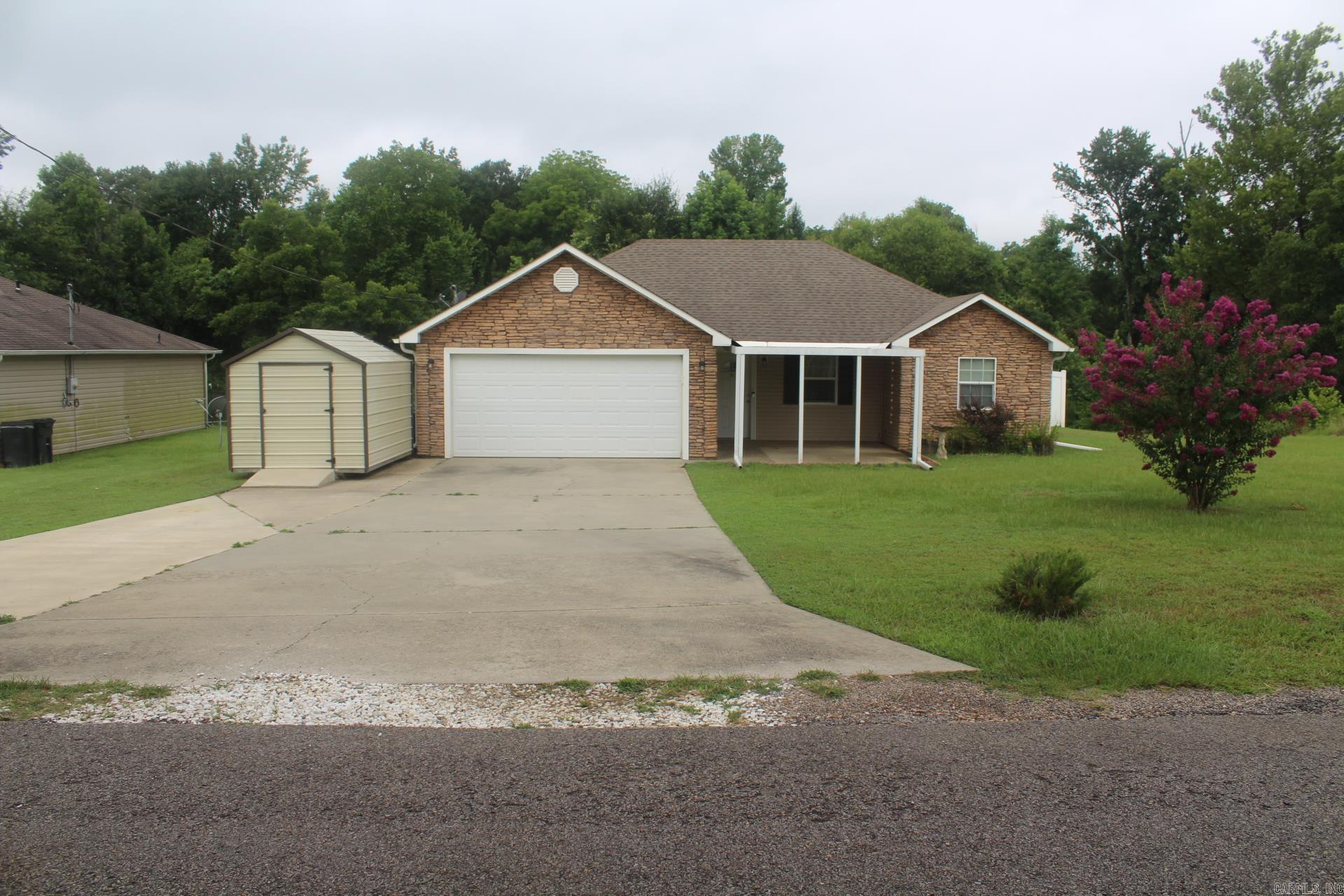 158 Sand Hill  Nashville, AR
