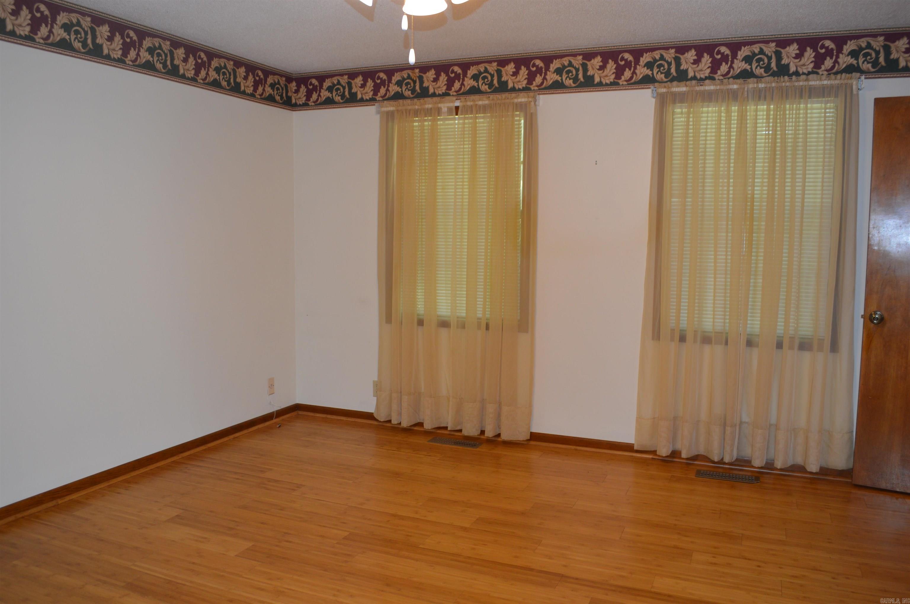 901 Hester  Jonesboro, AR