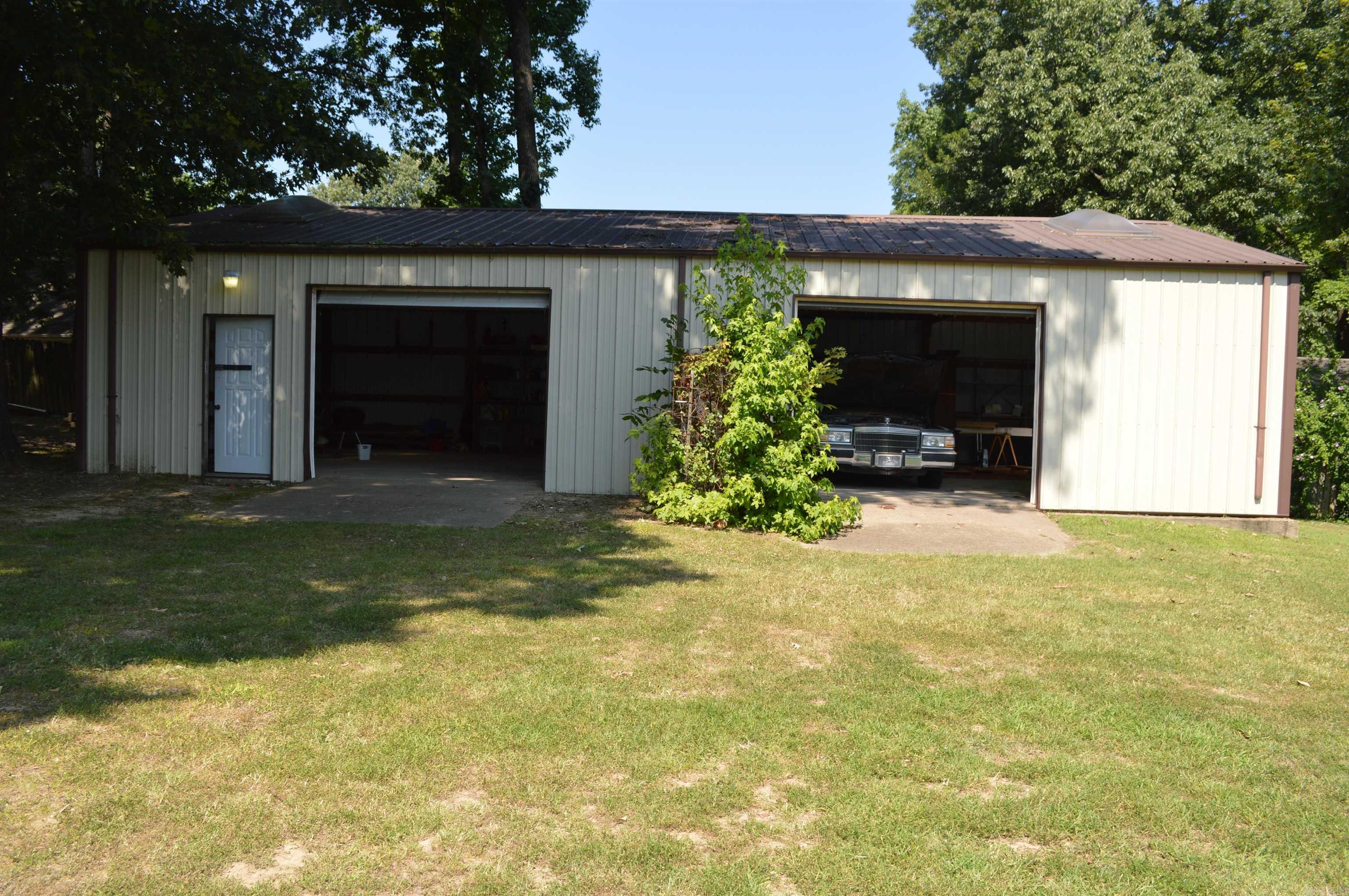 901 Hester  Jonesboro, AR
