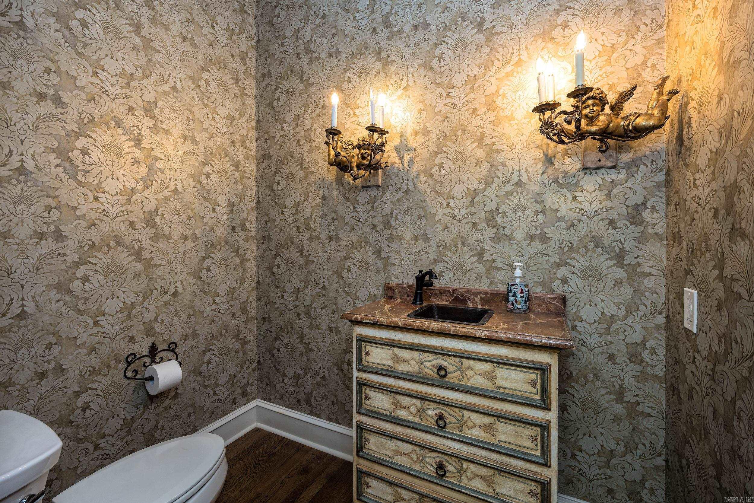 42 Avignon  Little Rock, AR
