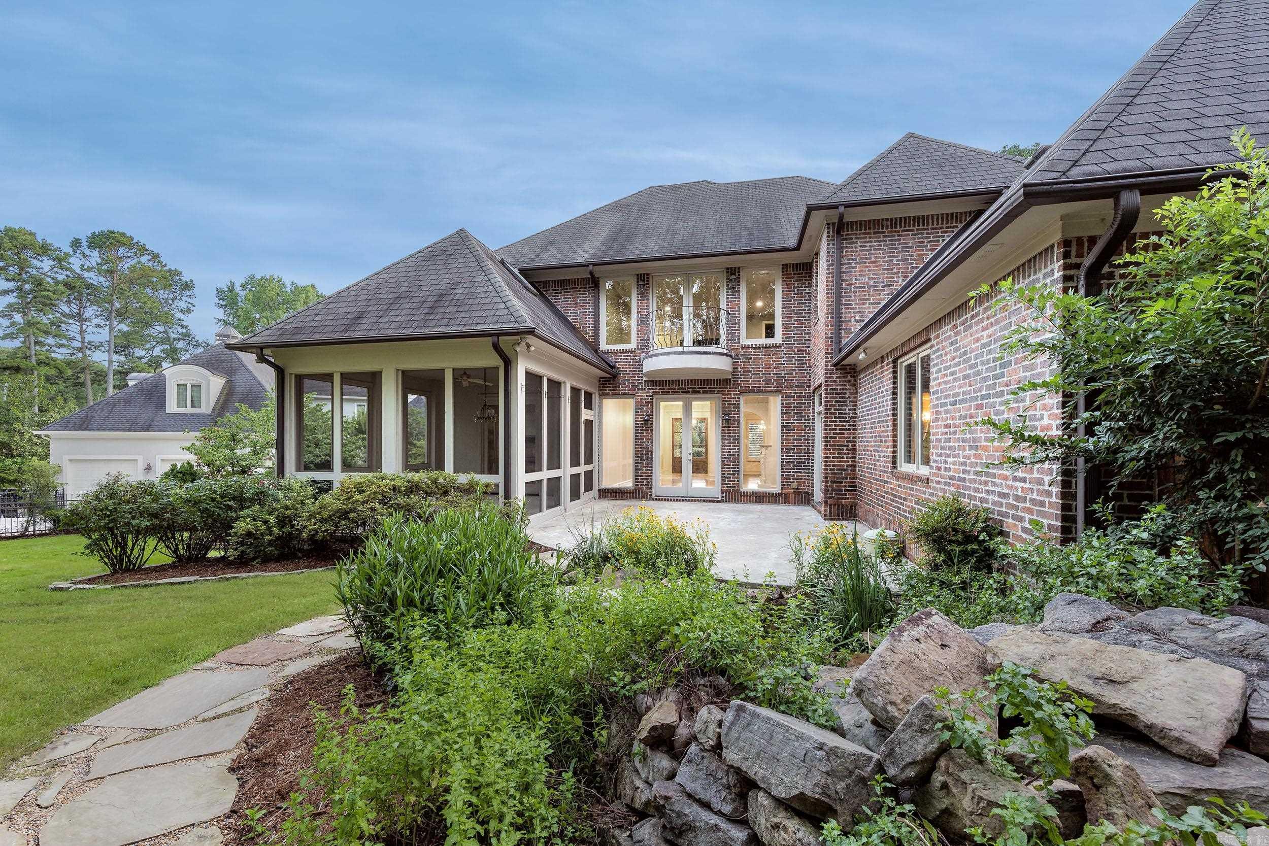 42 Avignon  Little Rock, AR