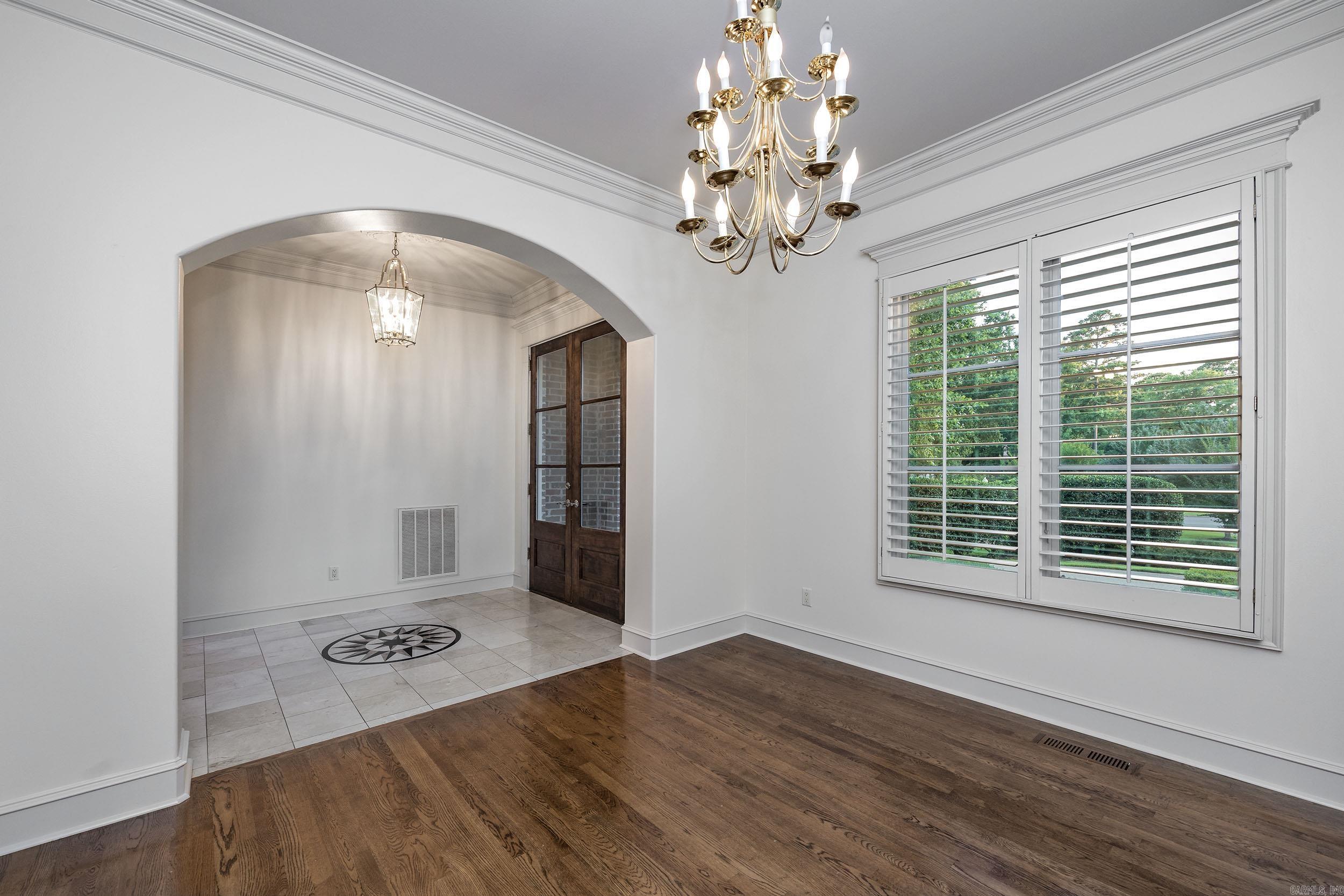 42 Avignon  Little Rock, AR