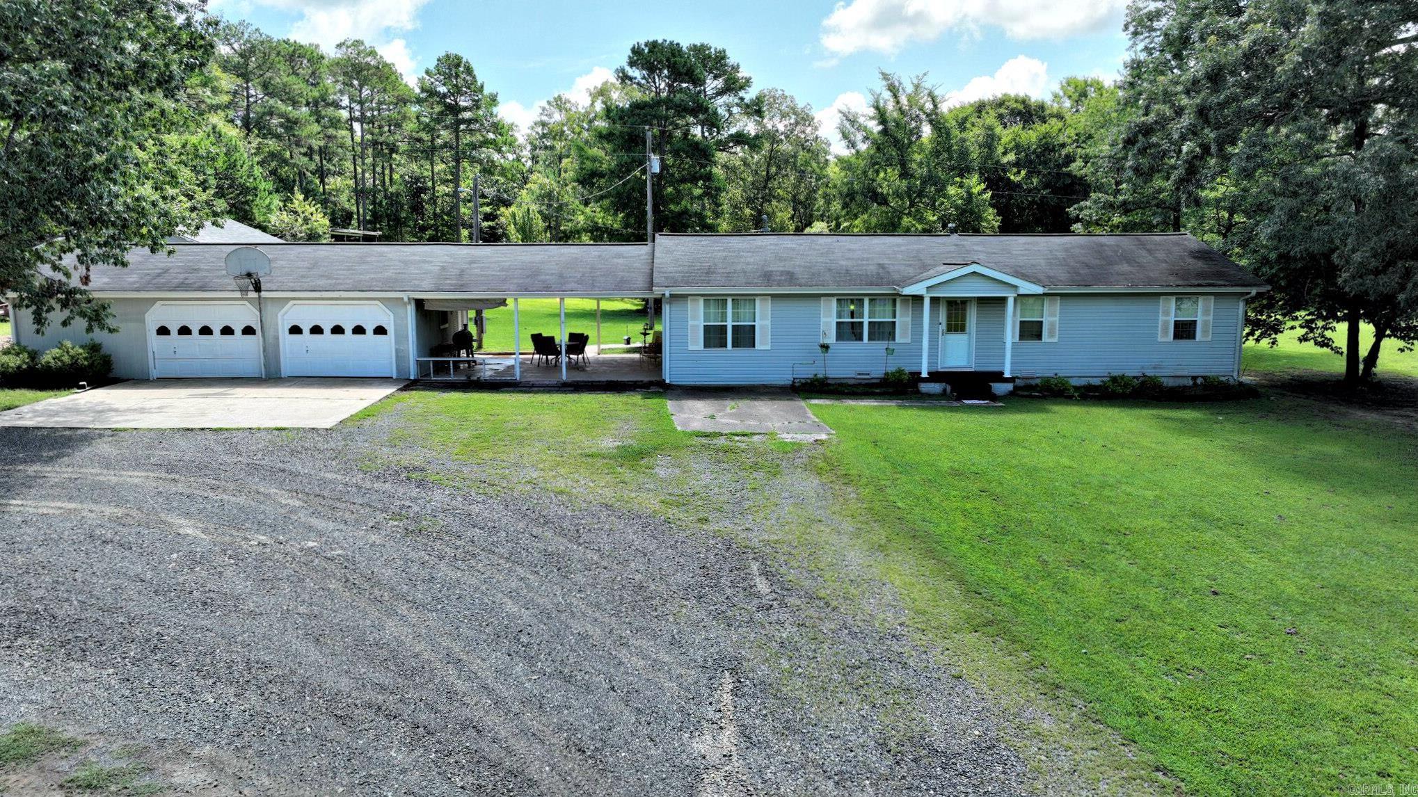 121 Polk Road 286  Hatfield, AR
