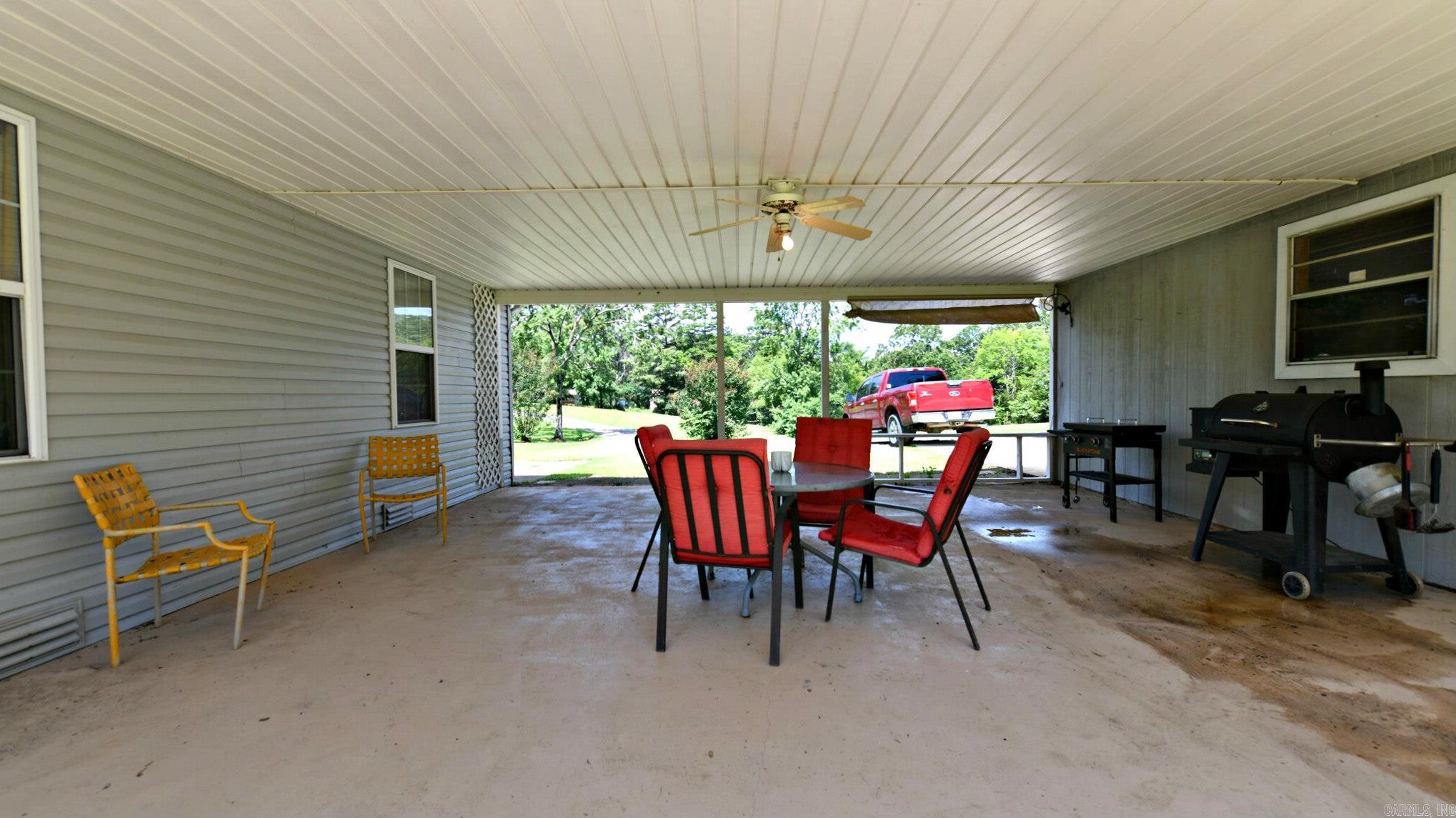 121 Polk Road 286  Hatfield, AR