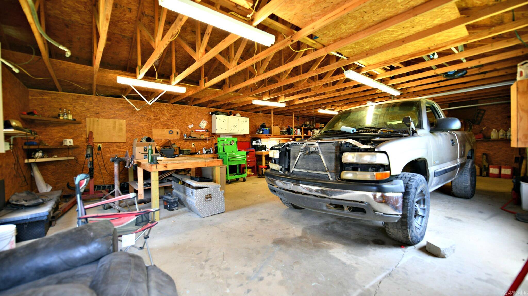 121 Polk Road 286  Hatfield, AR