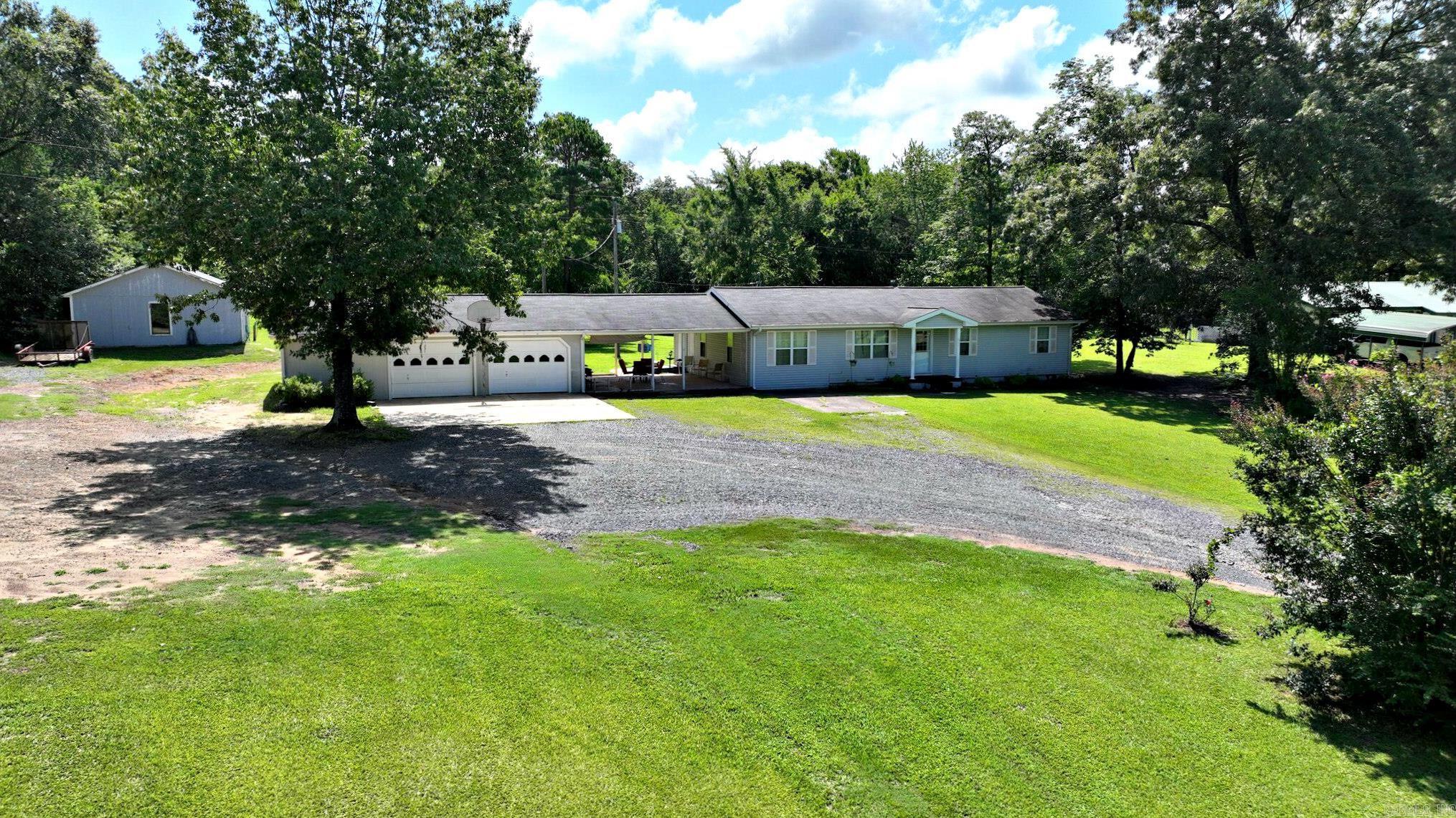 121 Polk Road 286  Hatfield, AR