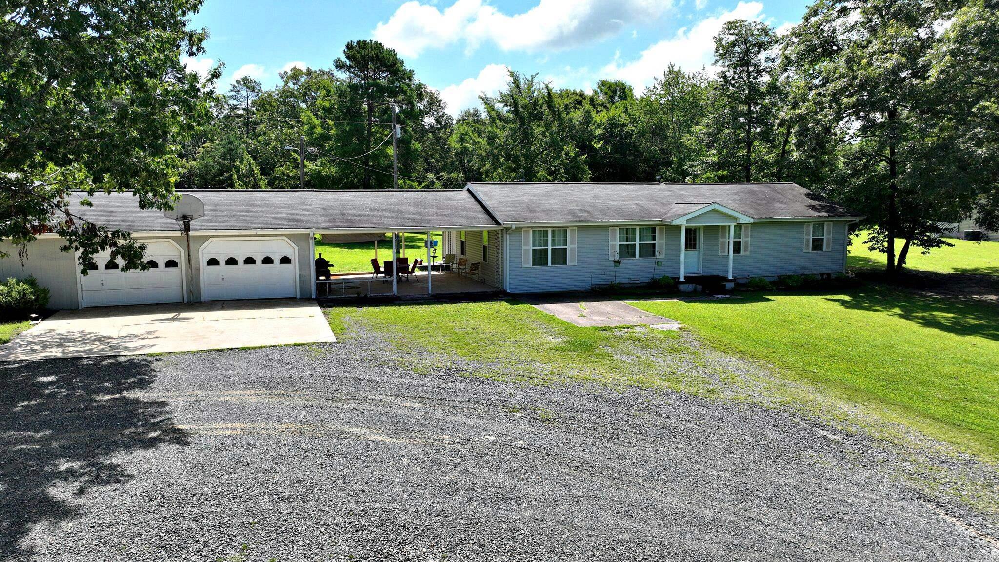 121 Polk Road 286  Hatfield, AR