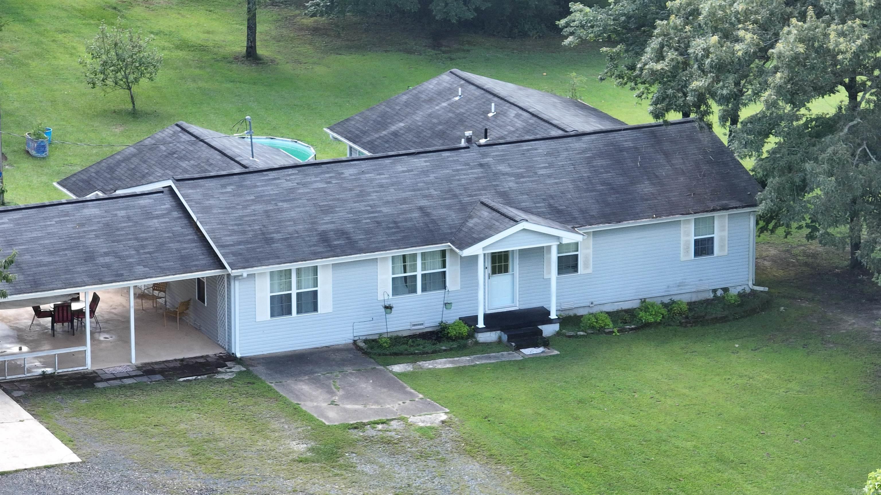 121 Polk Road 286  Hatfield, AR