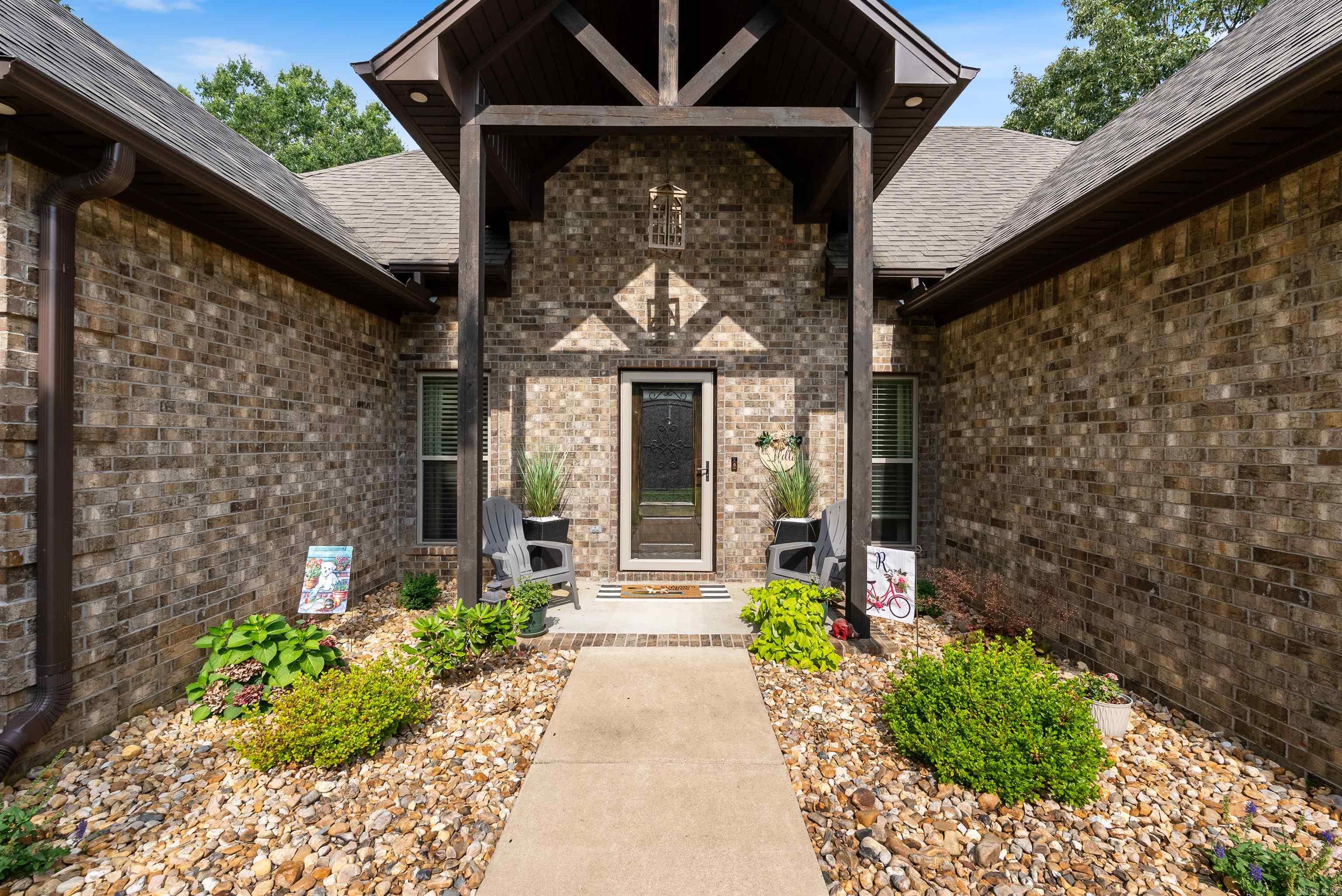 9 N Springhill  Greenbrier, AR