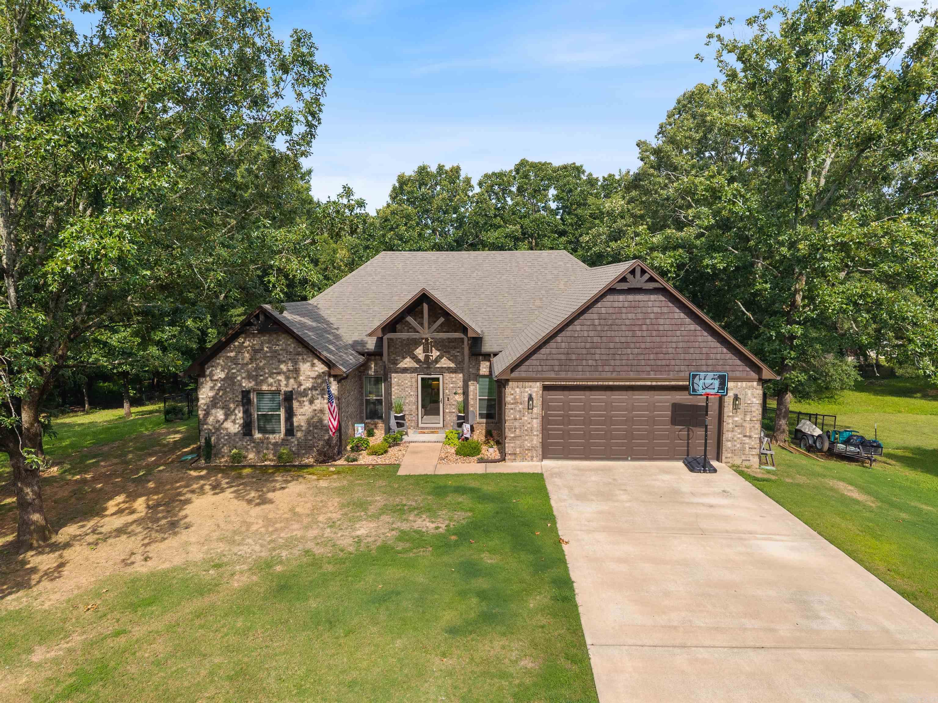 9 N Springhill  Greenbrier, AR