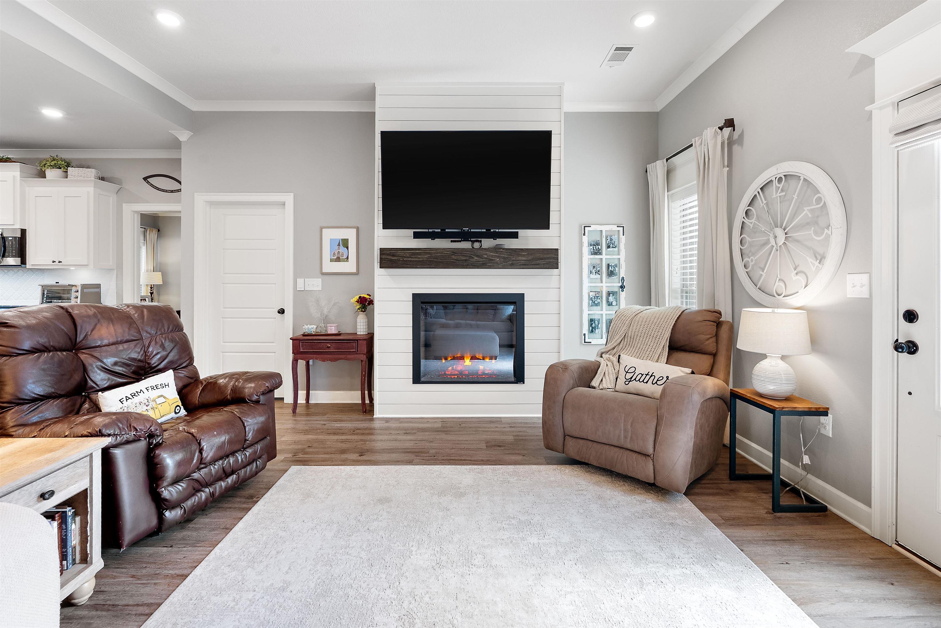 9 N Springhill  Greenbrier, AR