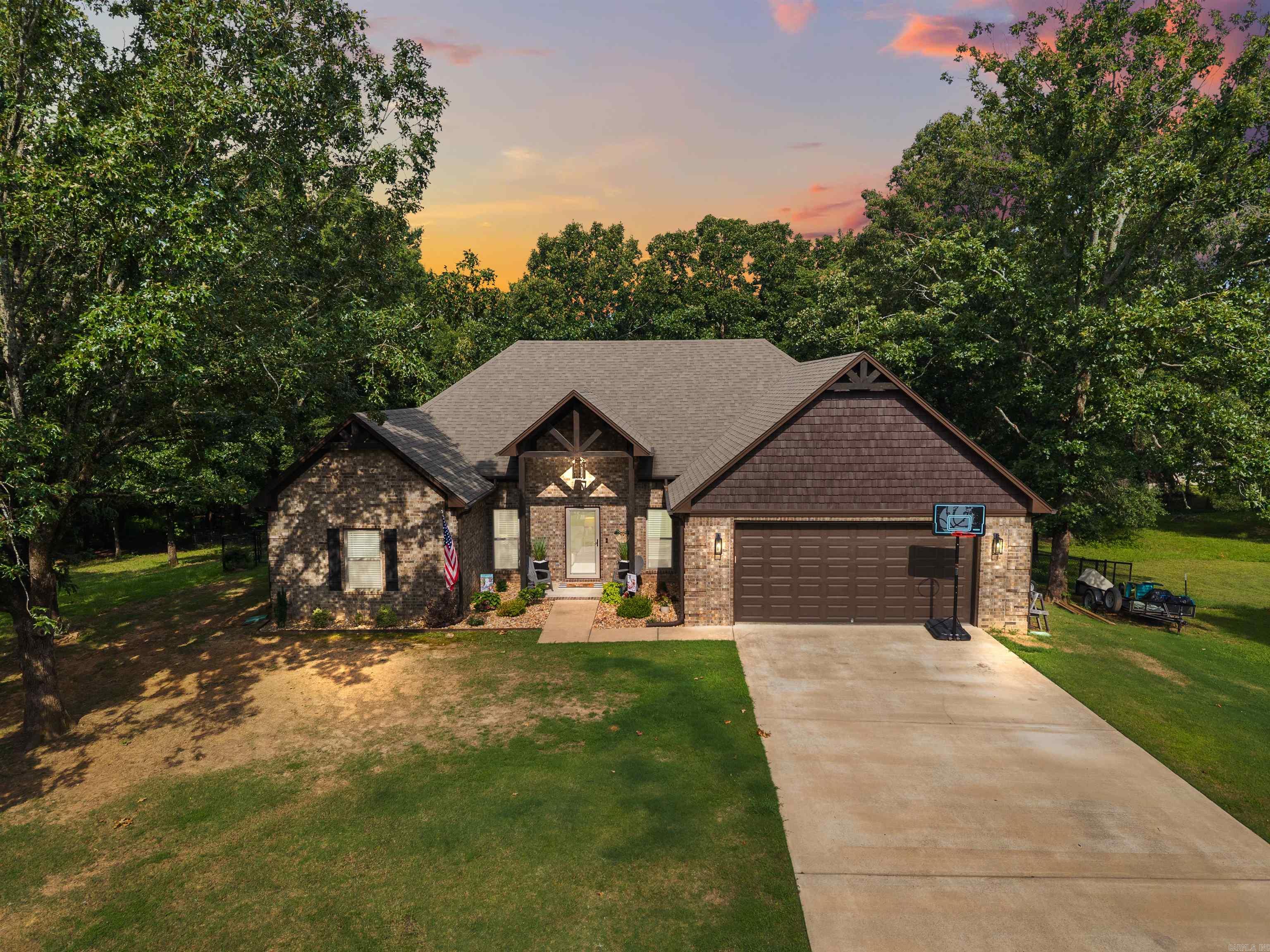 9 N Springhill  Greenbrier, AR