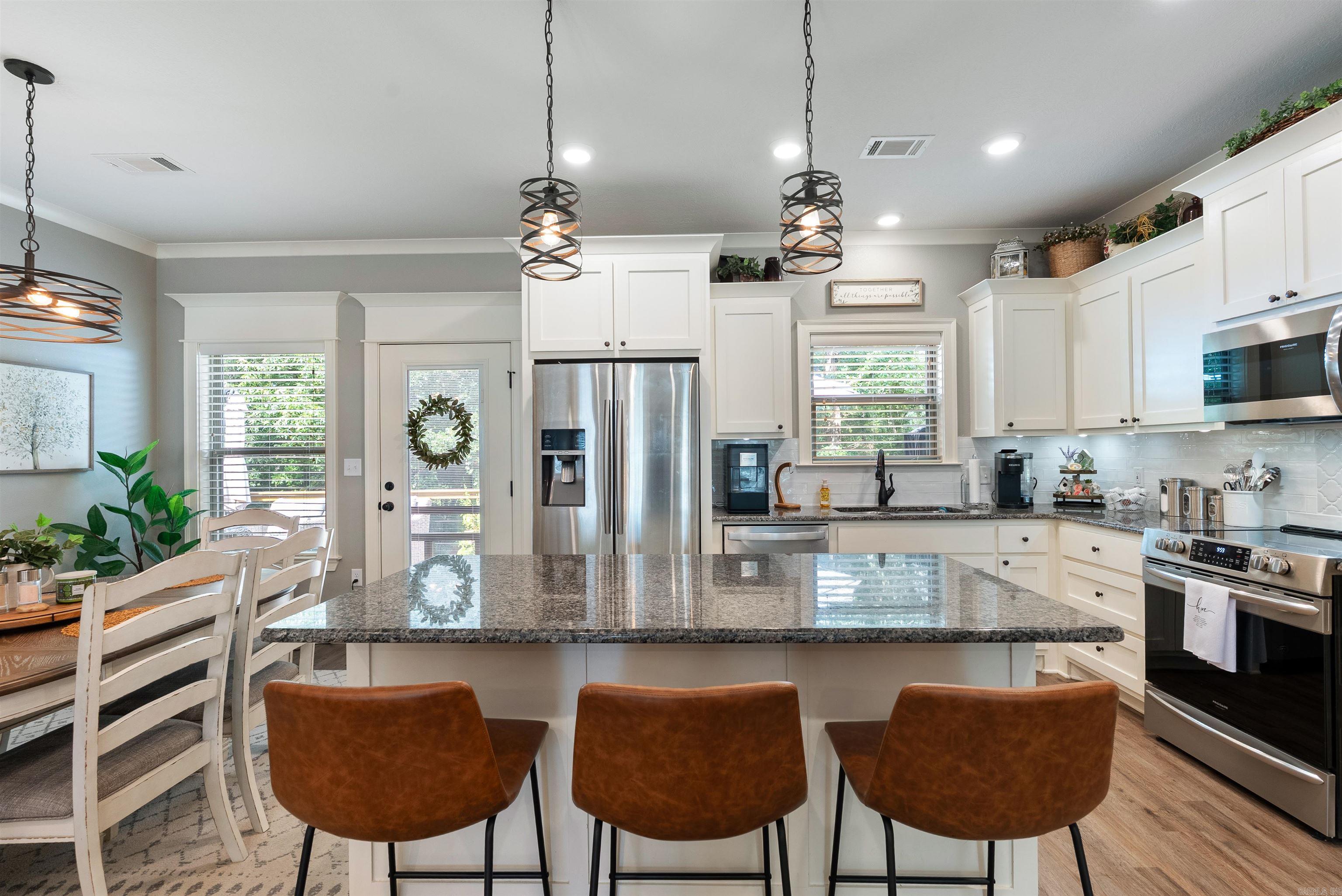 9 N Springhill  Greenbrier, AR