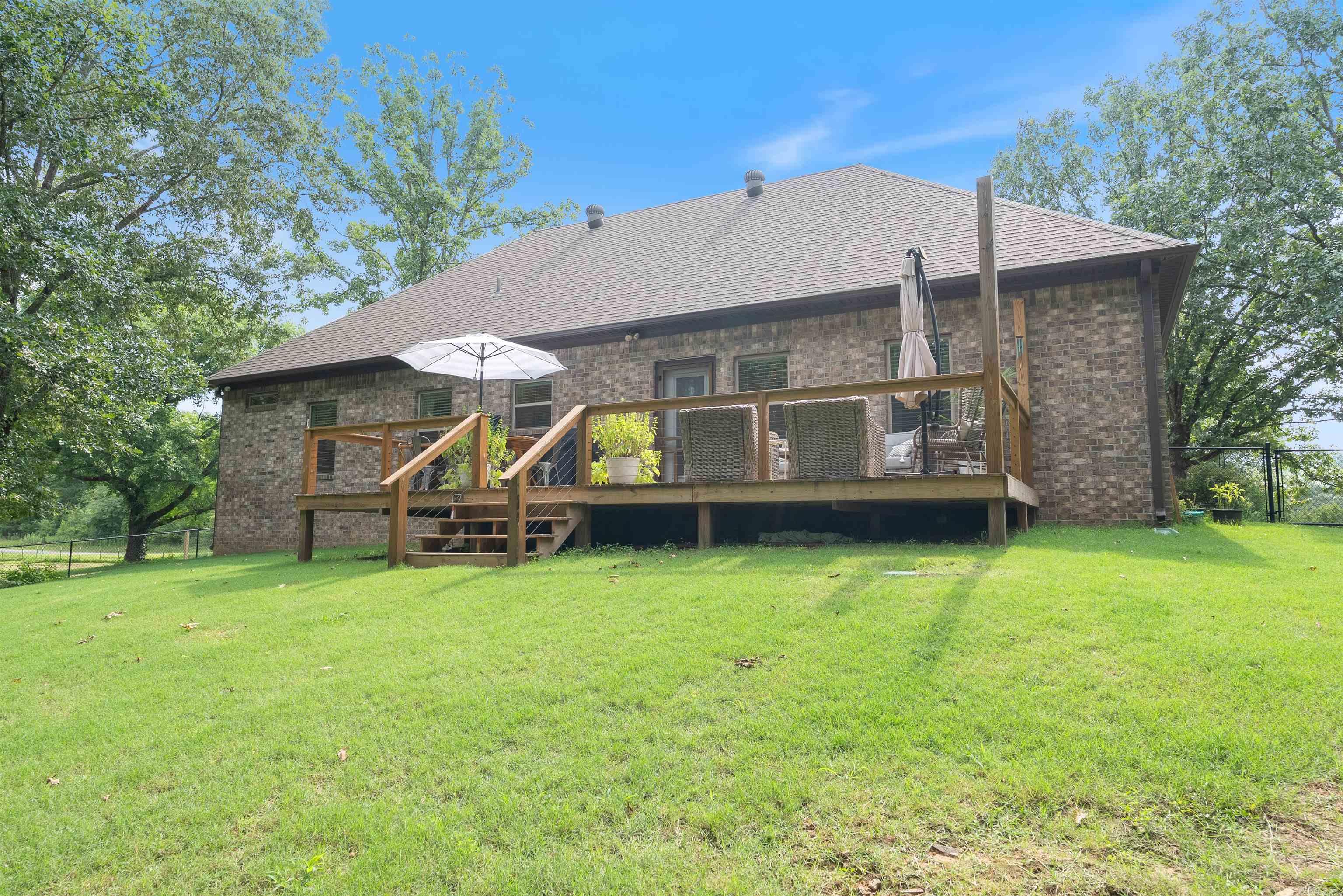 9 N Springhill  Greenbrier, AR