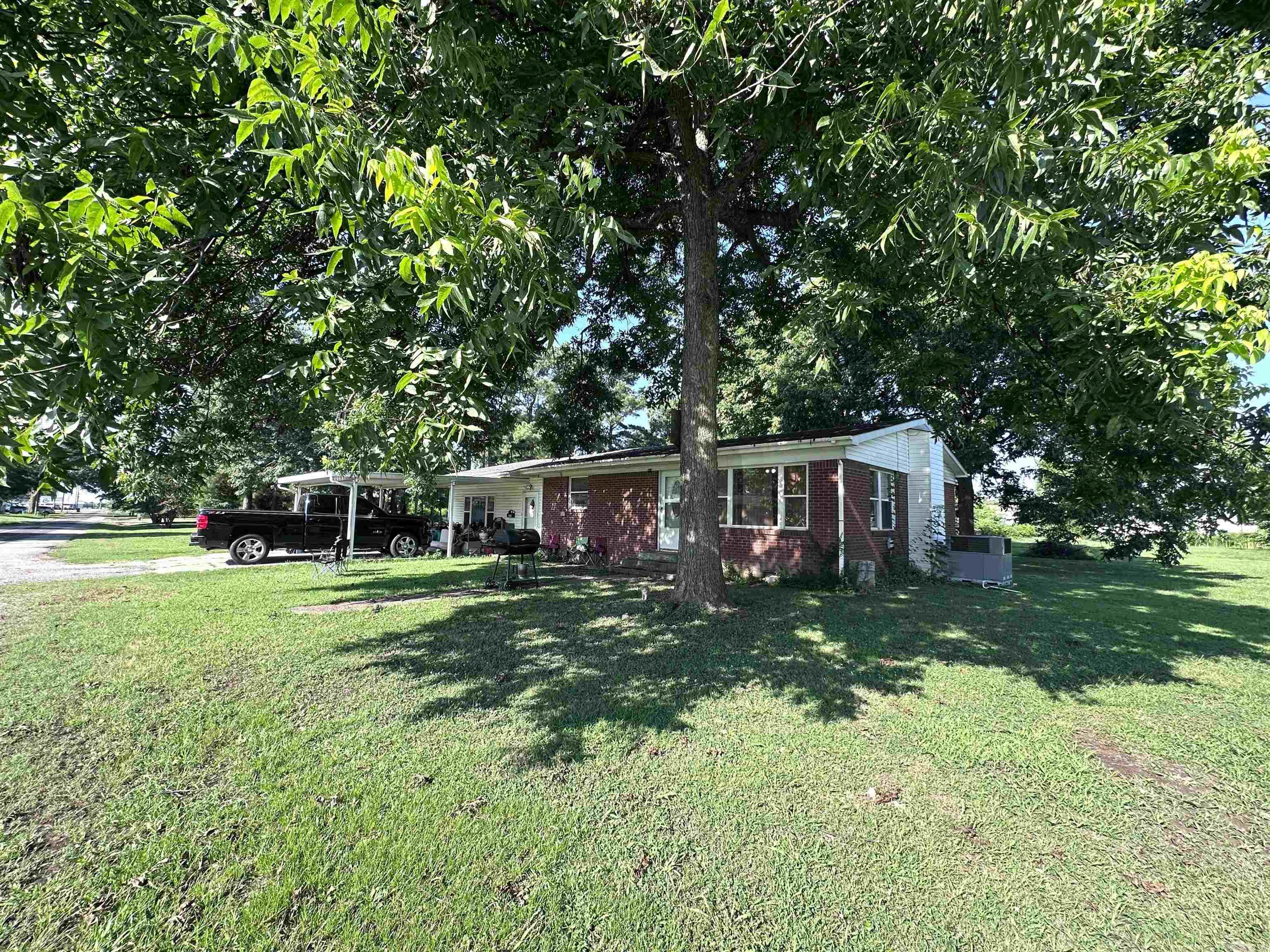 604 S Ballard  Rector, AR