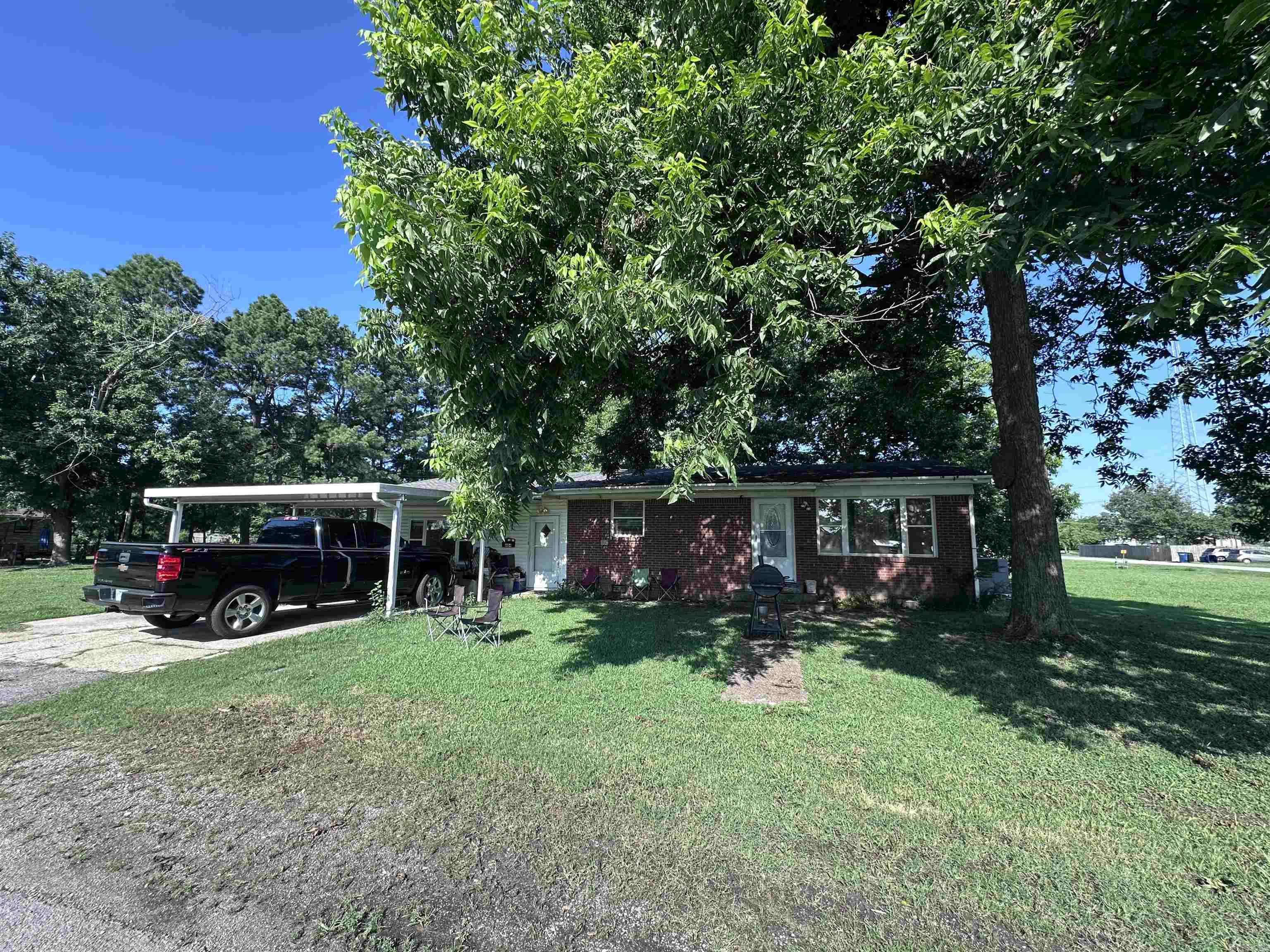 604 S Ballard  Rector, AR