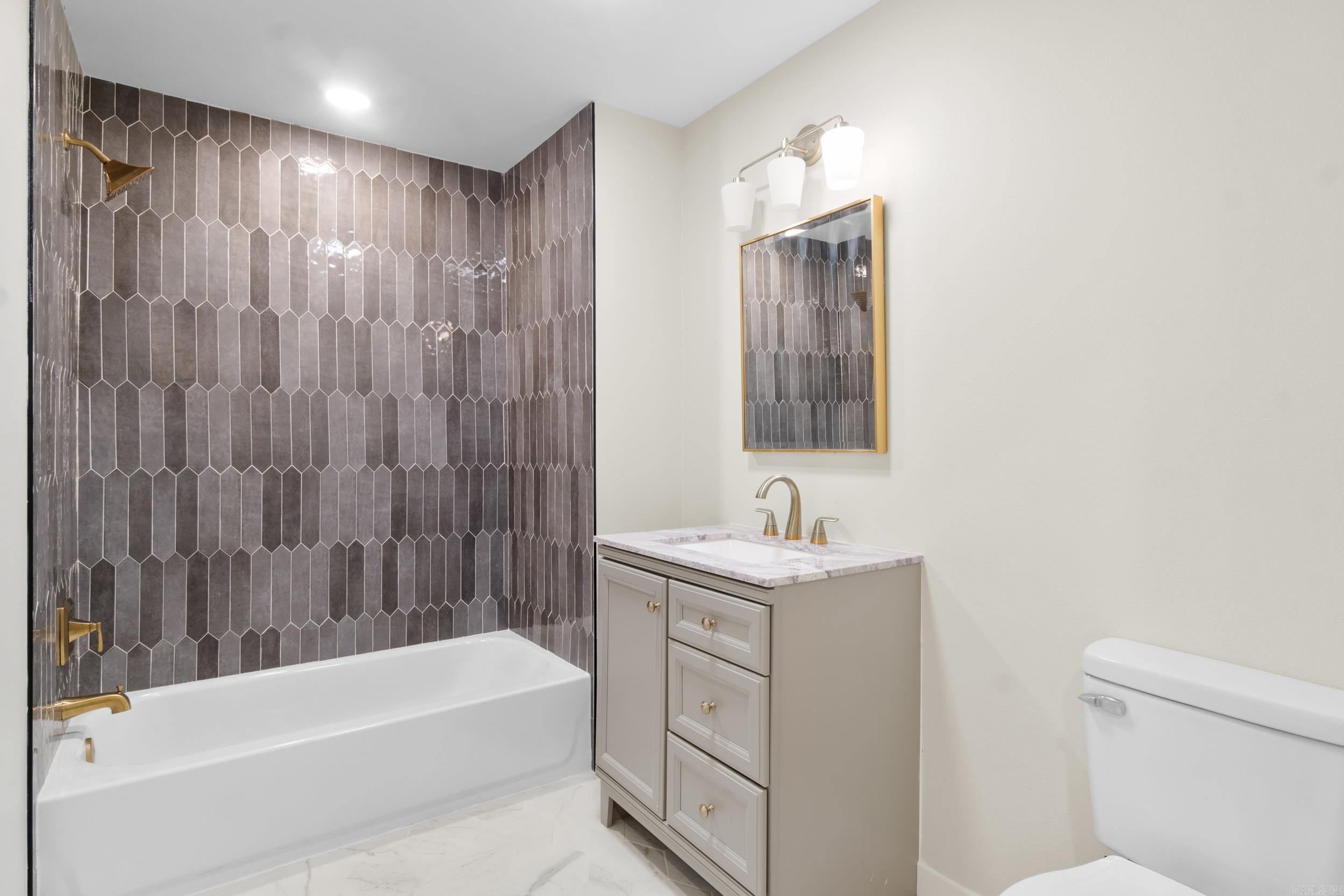 524 N Center  Heber Springs, AR
