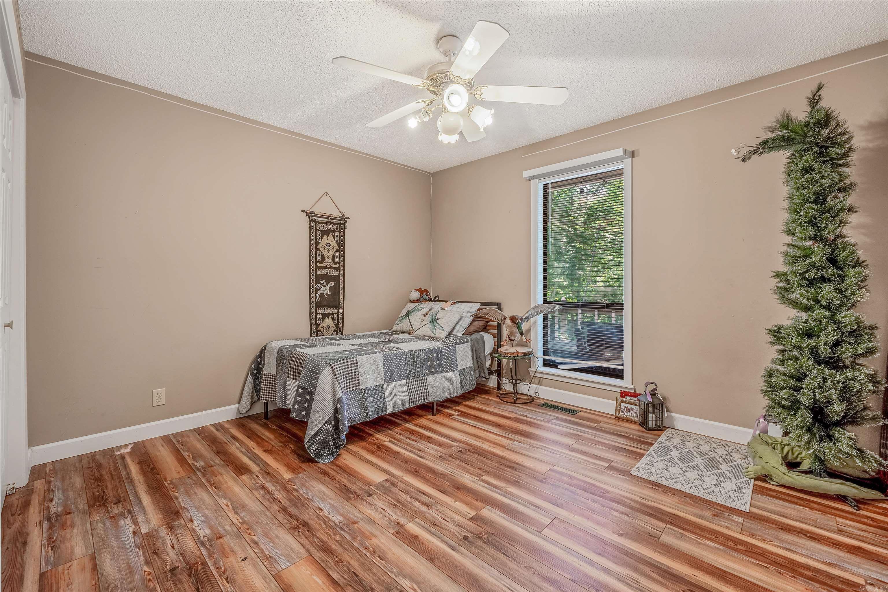 138 Yellowpine  Hot Springs, AR