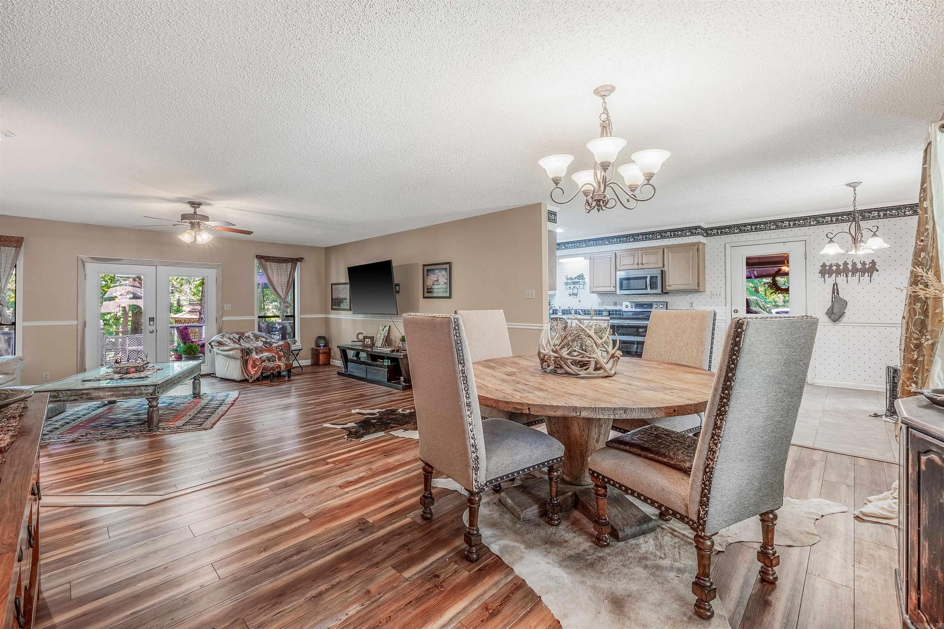 138 Yellowpine  Hot Springs, AR