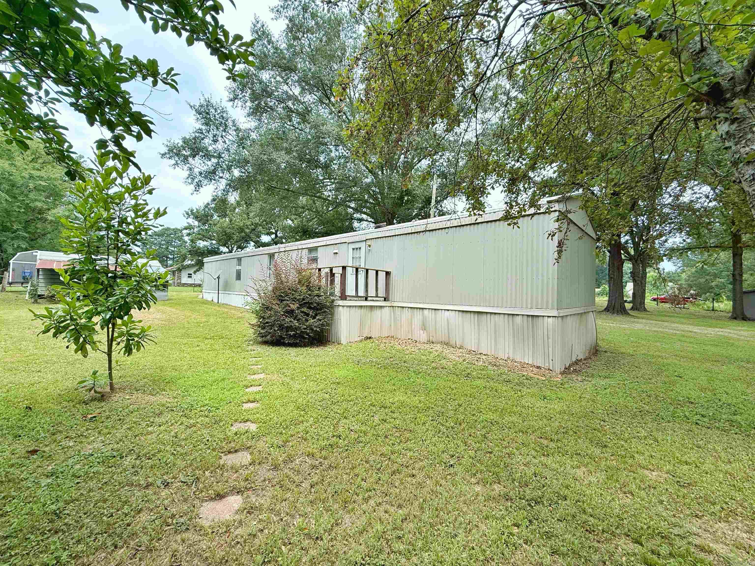 30 N Brents  Oppelo, AR