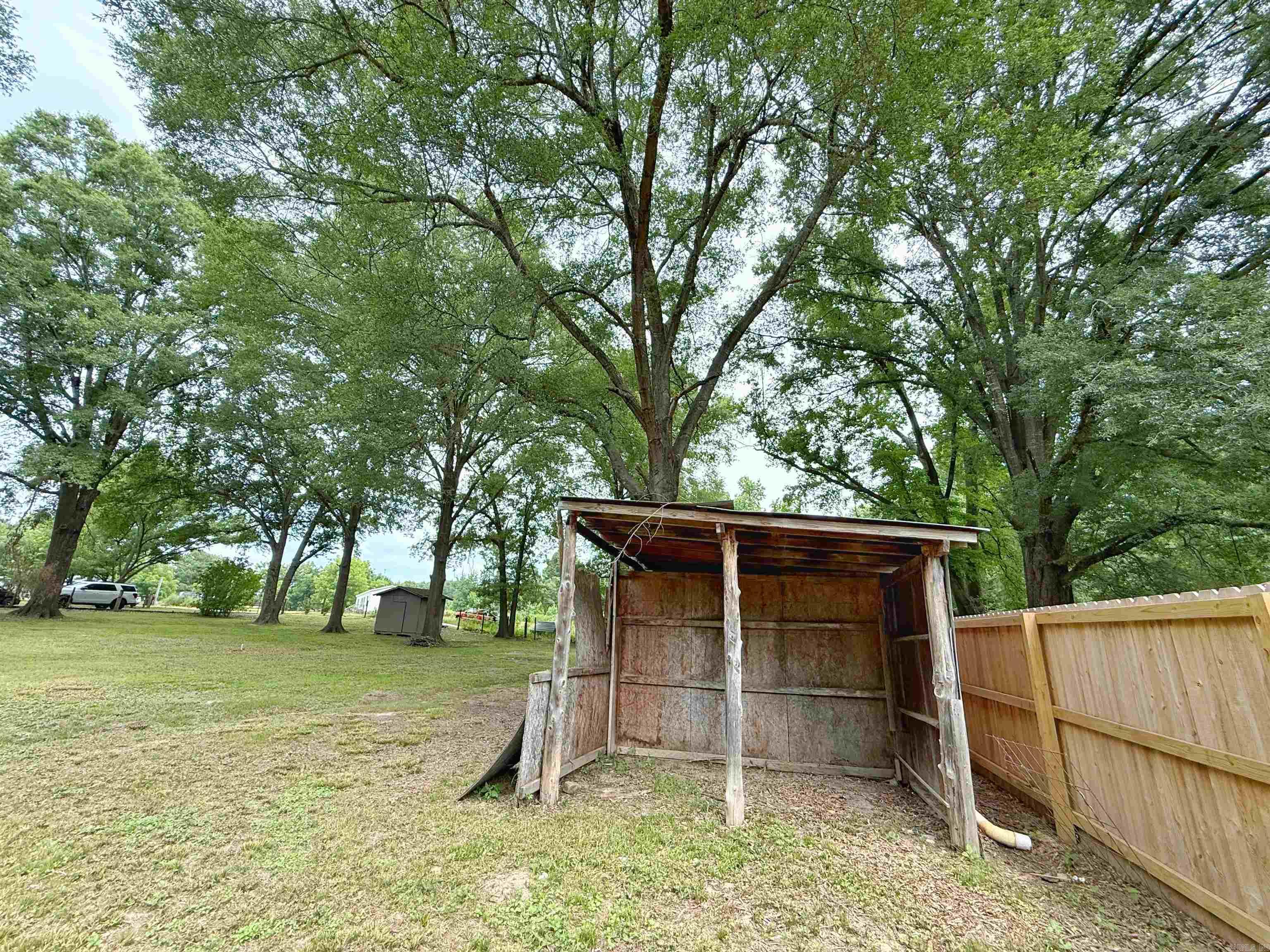 30 N Brents  Oppelo, AR