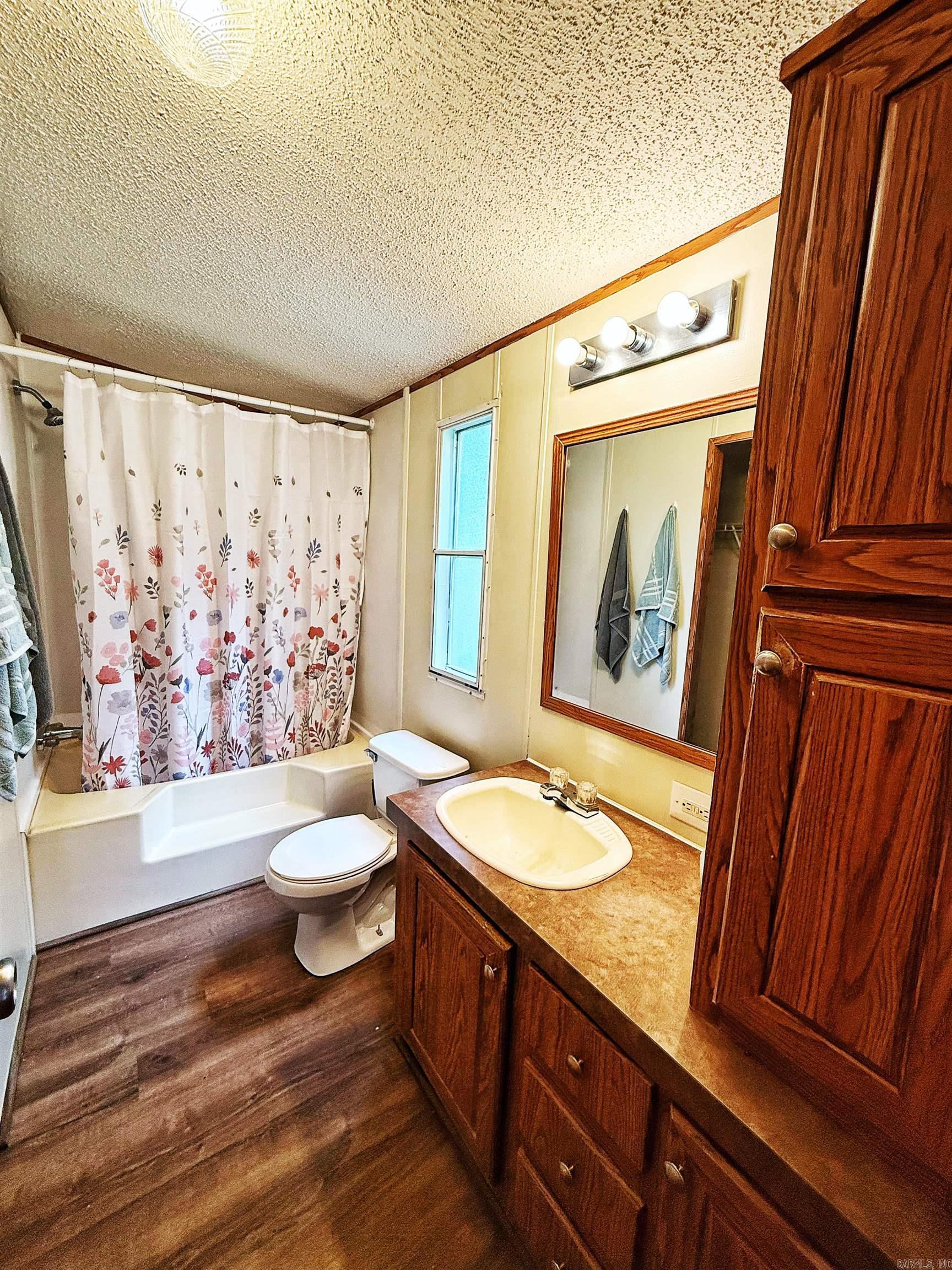 30 N Brents  Oppelo, AR