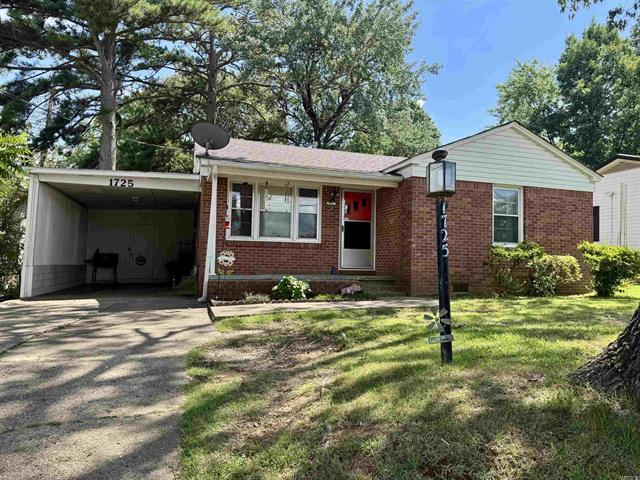 1725 W Matthews  Jonesboro, AR